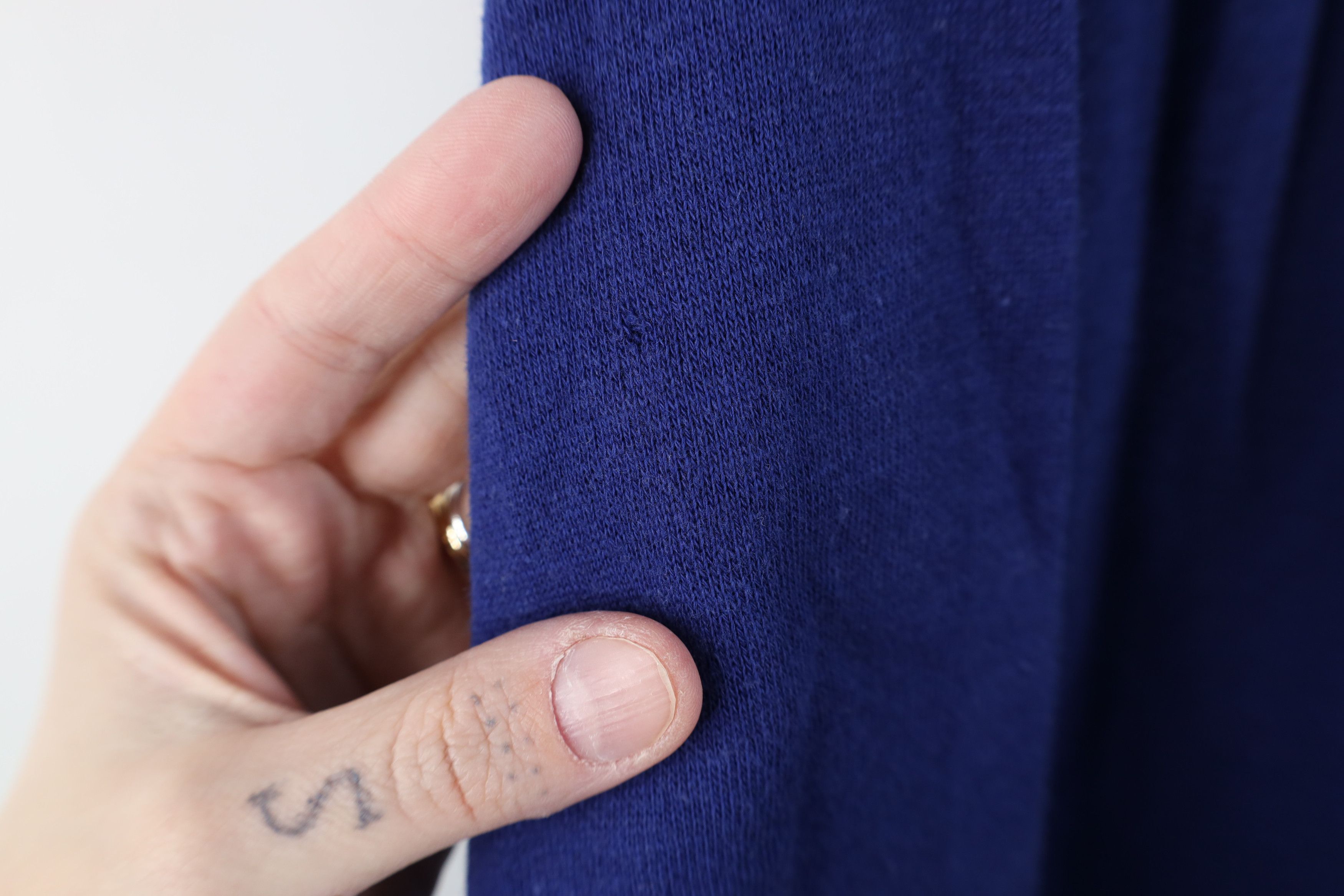 Vintage Vintage 70s 80s Streetwear Crewneck Sweatshirt Blue USA Size US S / EU 44-46 / 1 - 5 Thumbnail