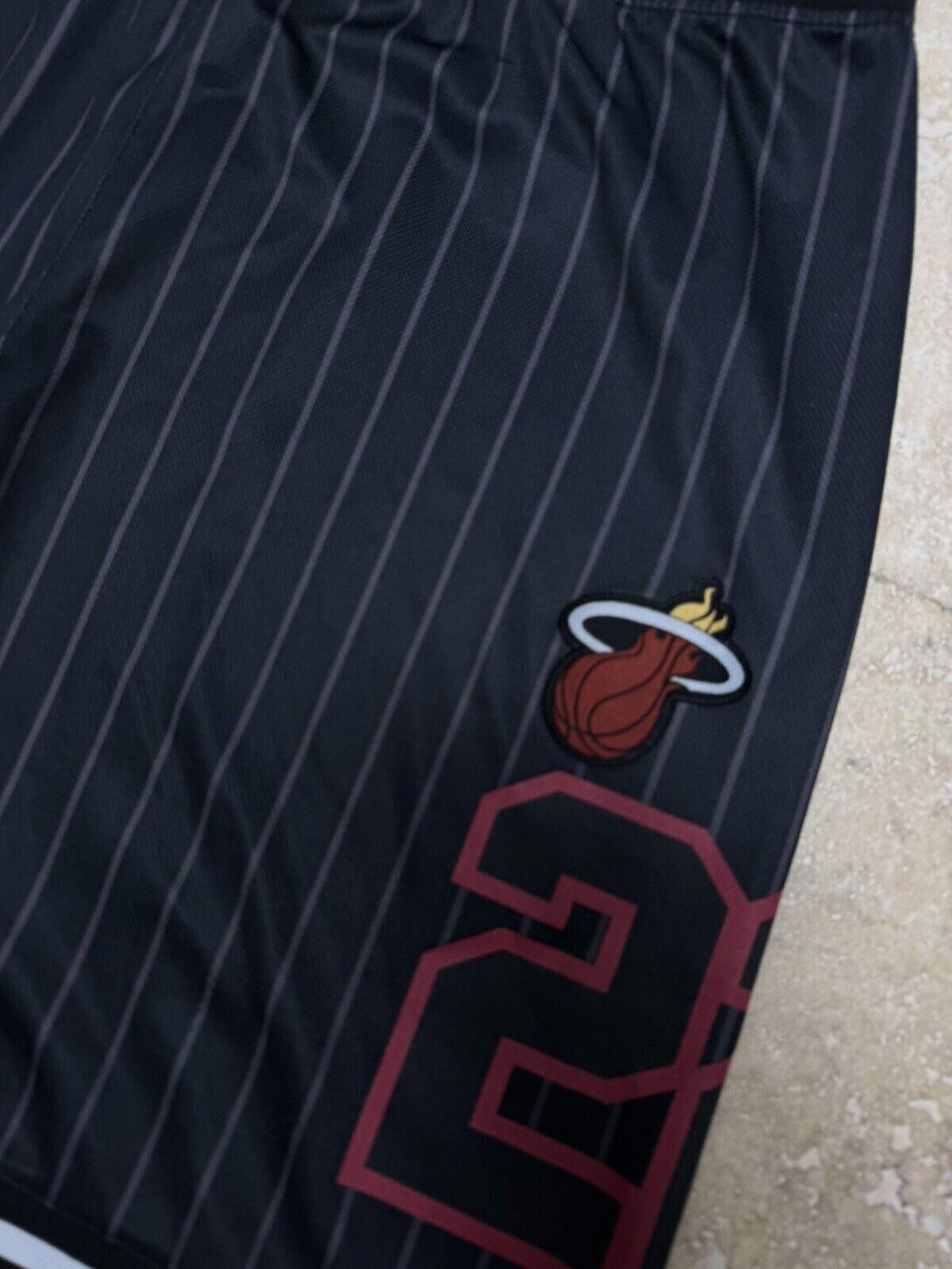 NBA Miami Heat NBA Apparel Shorts #22 JIMMY BUTLER Black & Red Size ONE SIZE - 4 Thumbnail