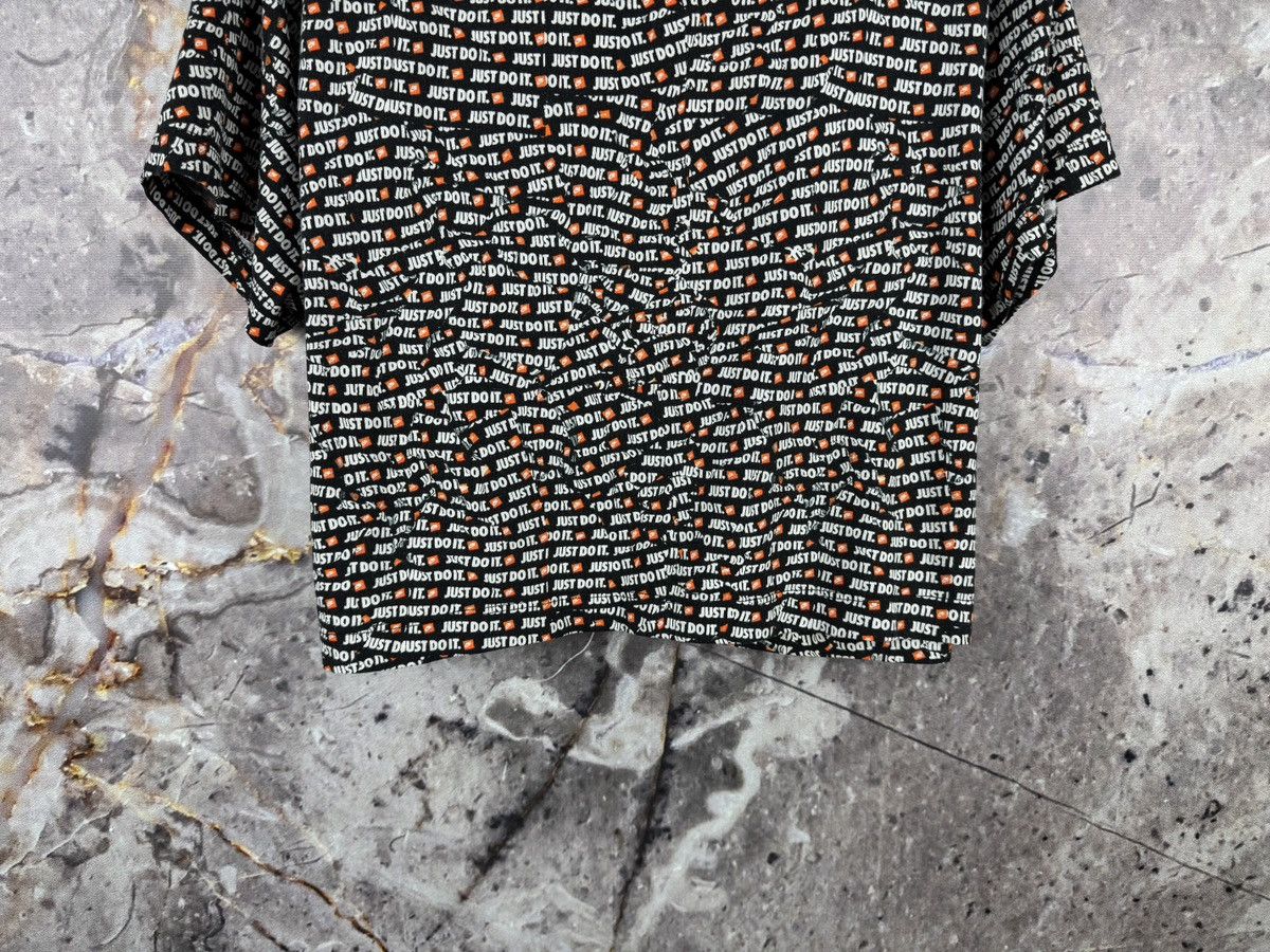 Nike Women’s Nike T-Shirt Multilogo Streetwear Size XL Size XL / US 12-14 / IT 48-50 - 3 Thumbnail