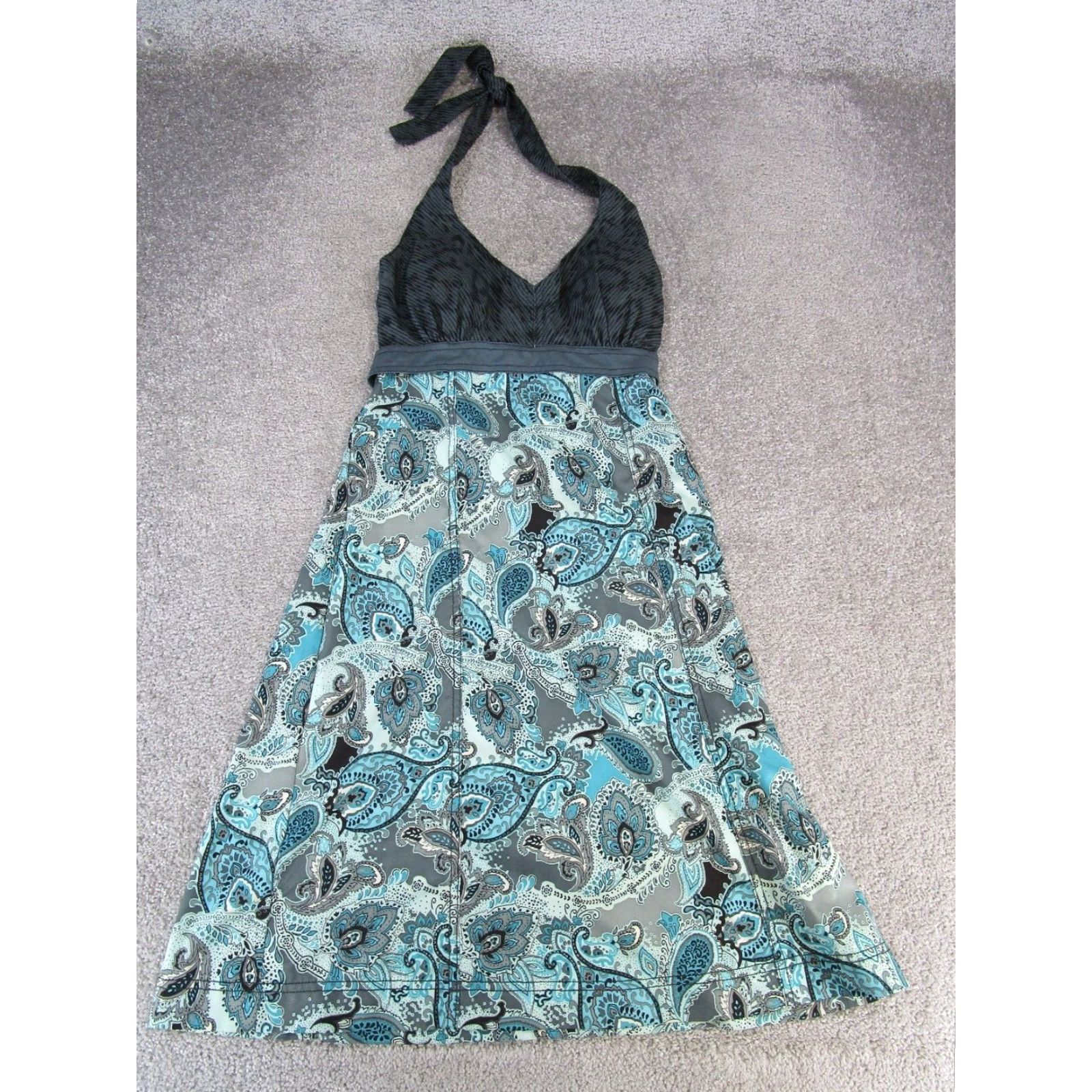 Athleta Athleta Dress Womens 2 Gray Halter Sundress A-Line Blouson Fit & Flare Zip Party/Cocktail Travel Casual Paisley Sleeveless Short Size XS / US 0-2 / IT 36-38 - 2 Thumbnail