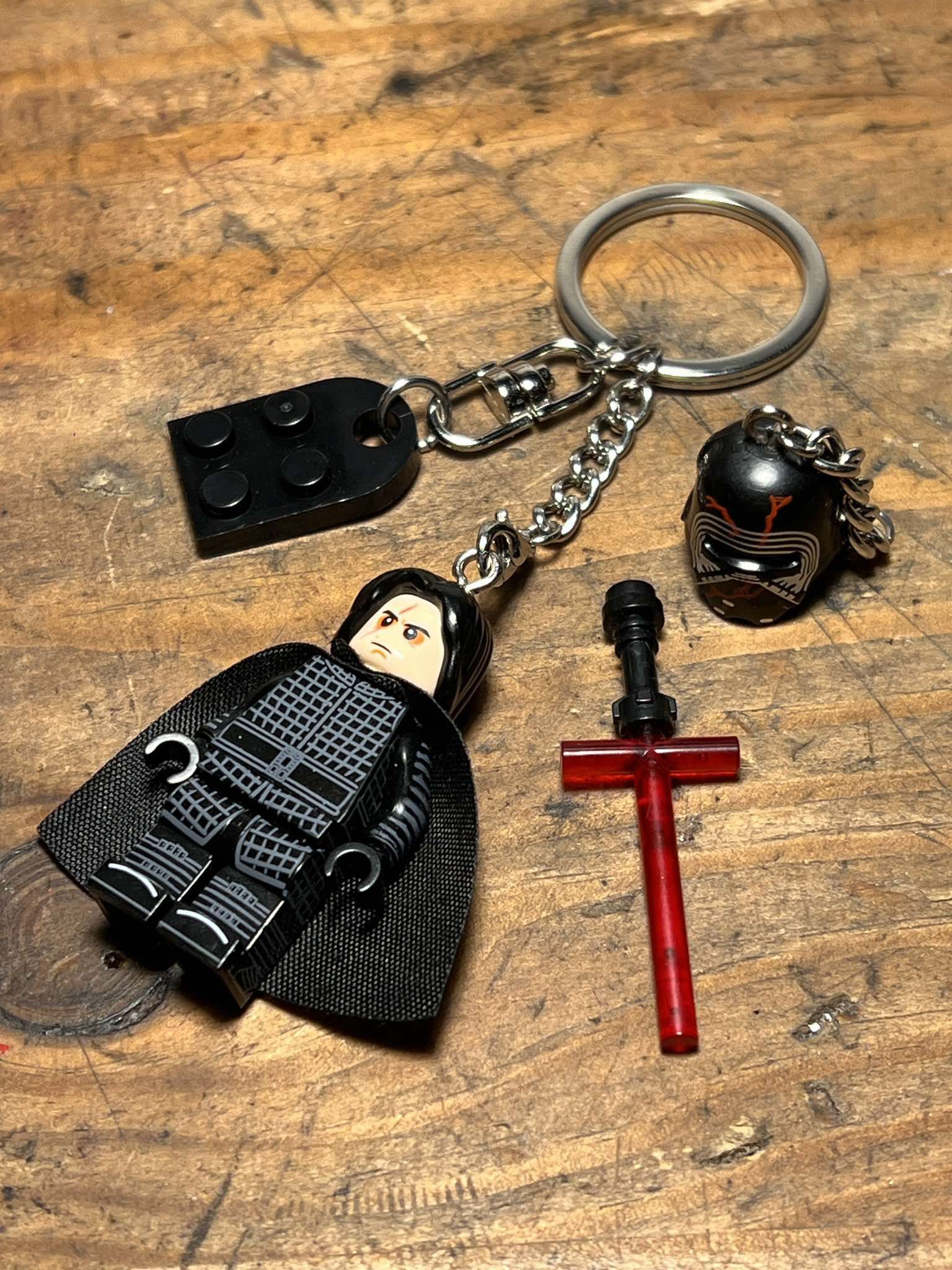 Other Star Wars Kylo Ren Rey minifigure keychain Size ONE SIZE - 9 Thumbnail