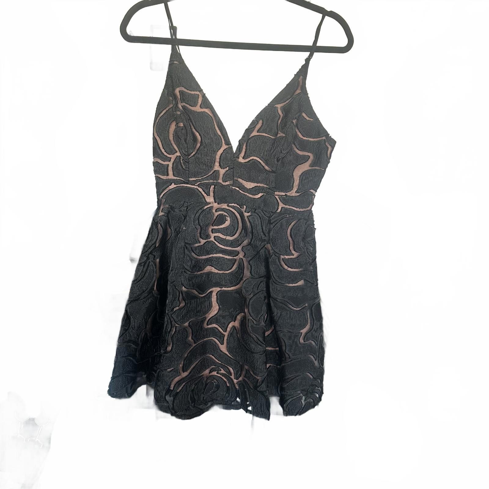 Nunn Bush Blush size s Black Floral Dress with Spaghetti Straps Size S / US 4 / IT 40 - 1 Preview