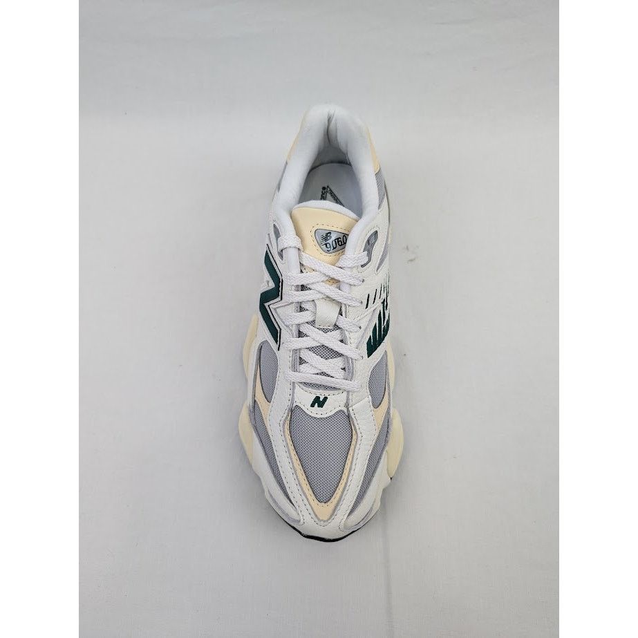 New Balance o1rshd1 Low-Top Sneakers in Off White Size US 10 / EU 43 - 7 Thumbnail