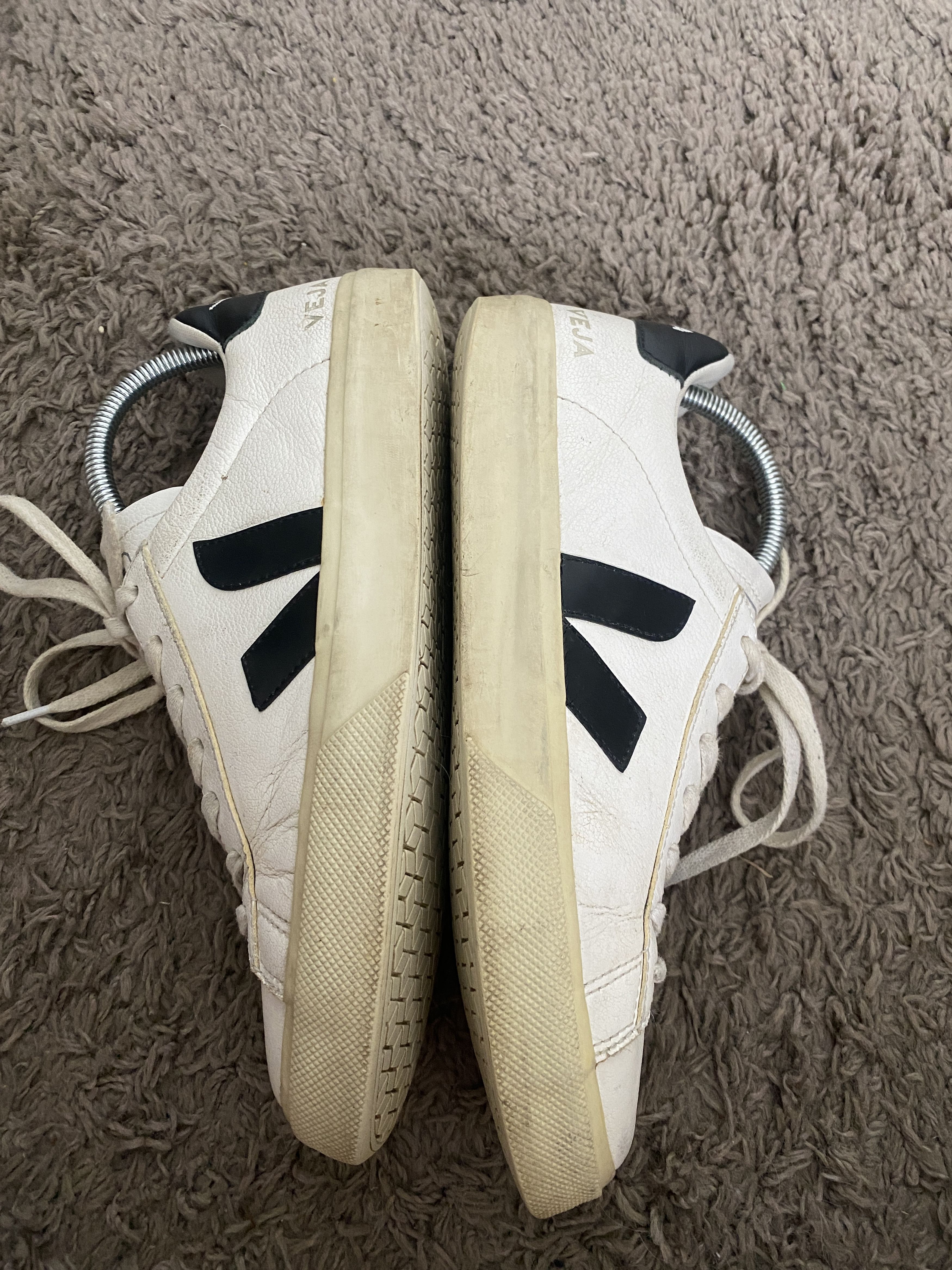 Veja Veja low top leather sneakers shoes low top Size US 10 / IT 40 - 7 Thumbnail