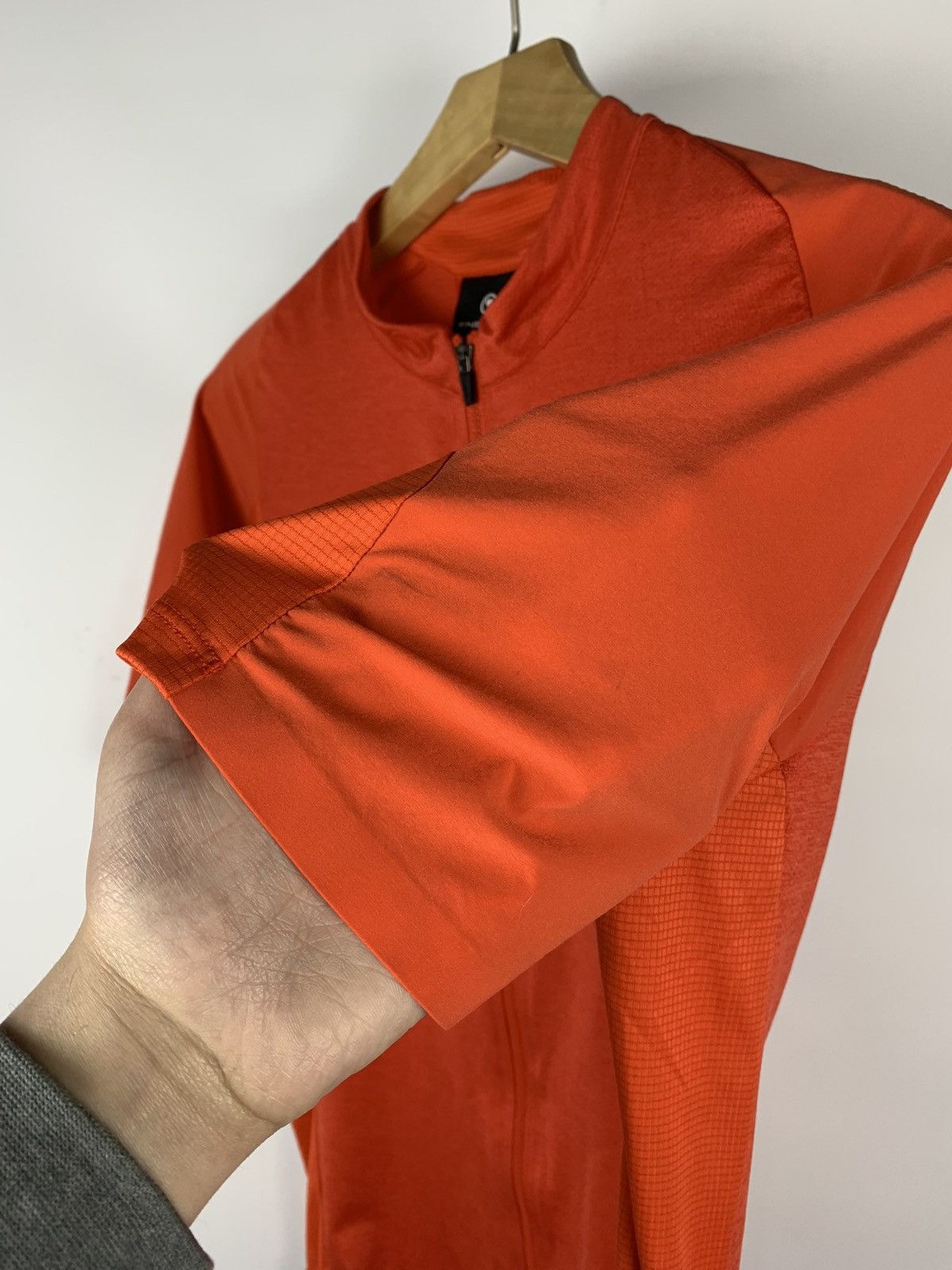 Other Endura 1/4 Zip Cycling Jersey Short Sleeve Men’s Size Large Size US L / EU 52-54 / 3 - 11 Thumbnail