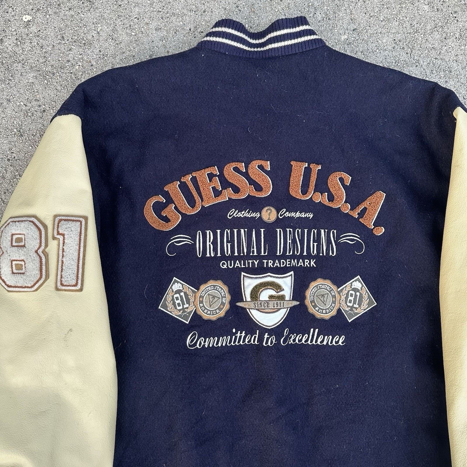 Guess × Vintage Vintage Guess Jeans Wool Leather Letterman Varsity Jacket Size US L / EU 52-54 / 3 - 3 Thumbnail