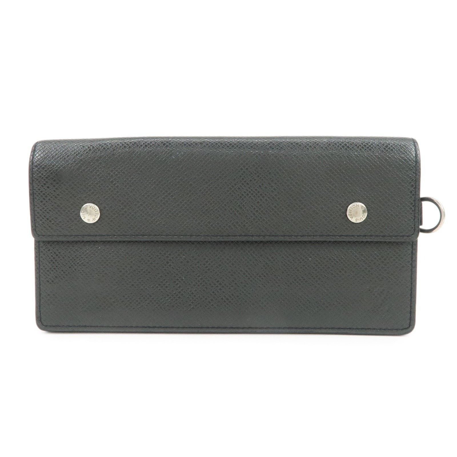 Louis Vuitton Louis Vuitton Taiga Portefeuille Accordion Wallet Black Size ONE SIZE - 1 Thumbnail