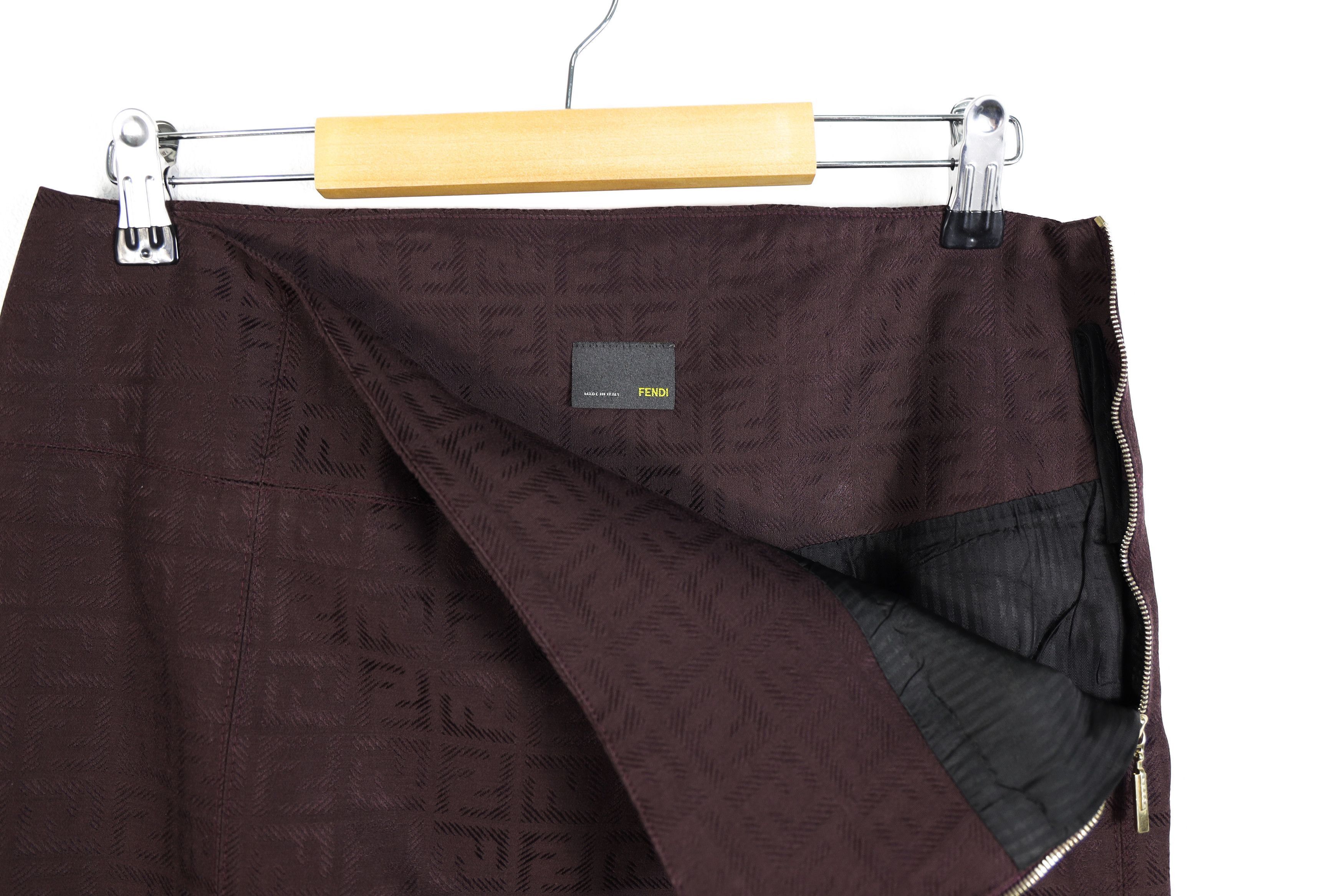 Fendi Fendi Dark Purple Monogram Zucca Logo Zip Midi Skirt Size 28" / US 6 / IT 42 - 4 Thumbnail