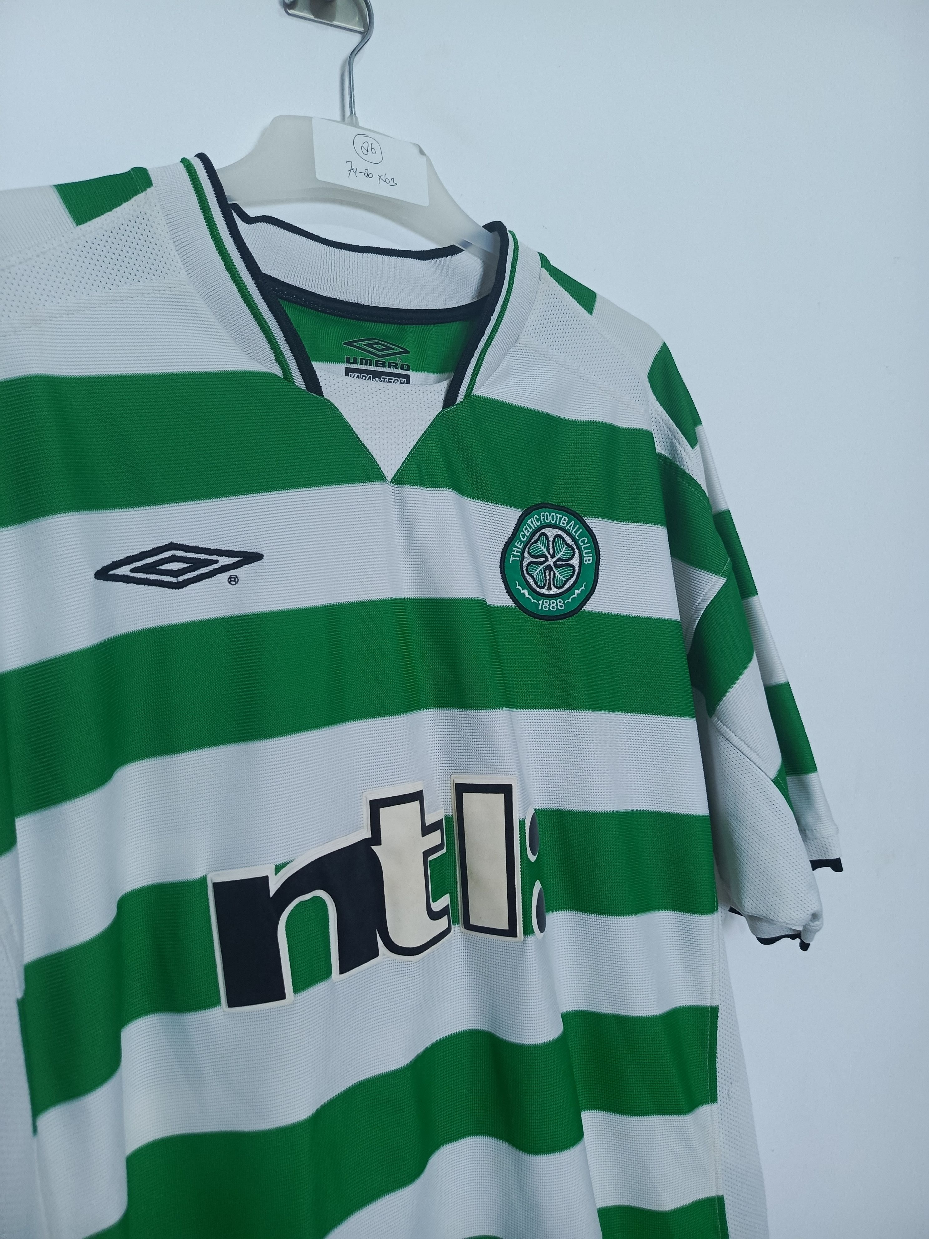 Umbro Glasgow Celtic 2001 Umbro Home Shirt Size US XL / EU 56 / 4 - 3 Thumbnail