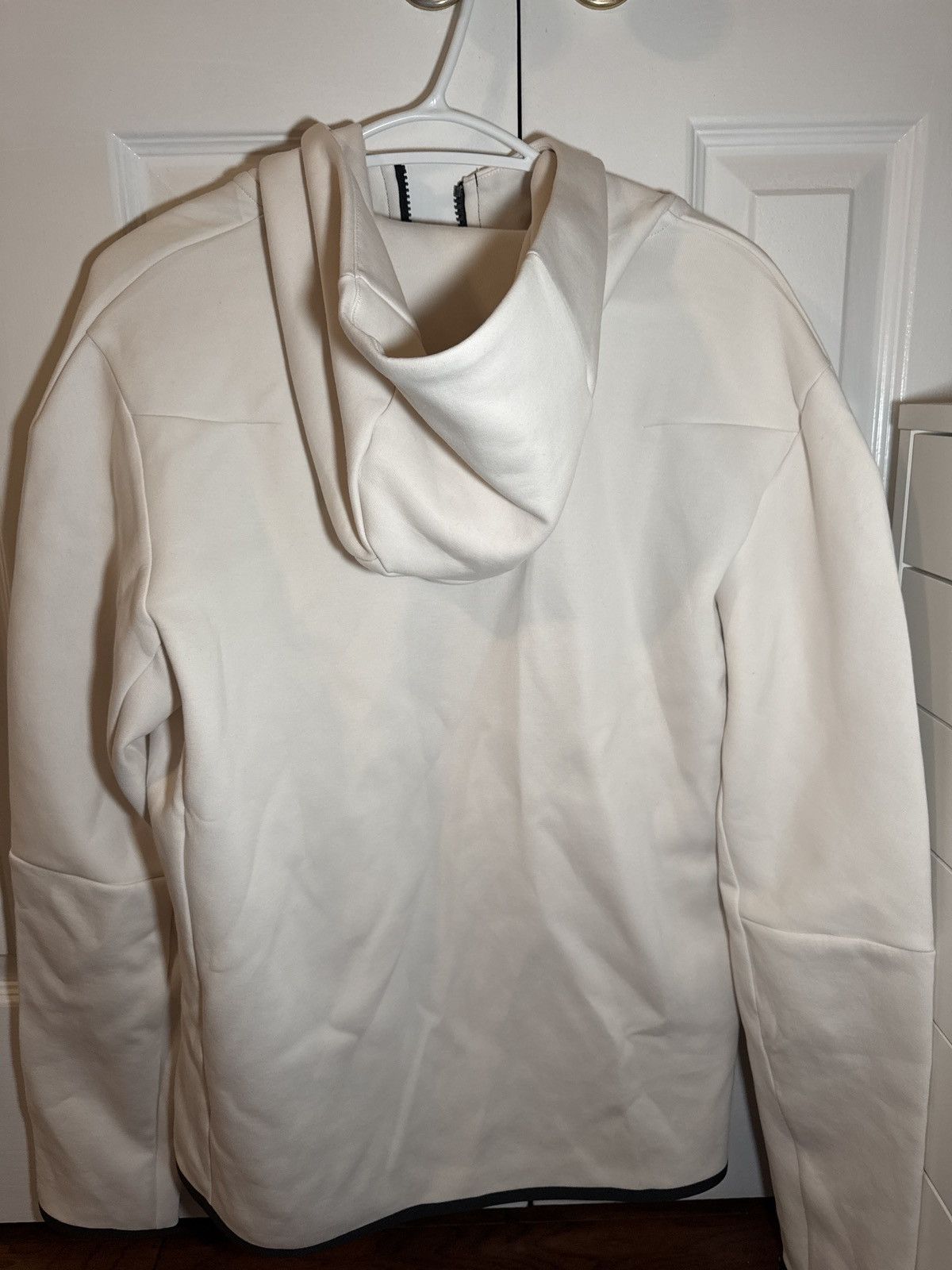 Nike Nike Tech Fleece Hoodie White Size US M / EU 48-50 / 2 - 3 Thumbnail