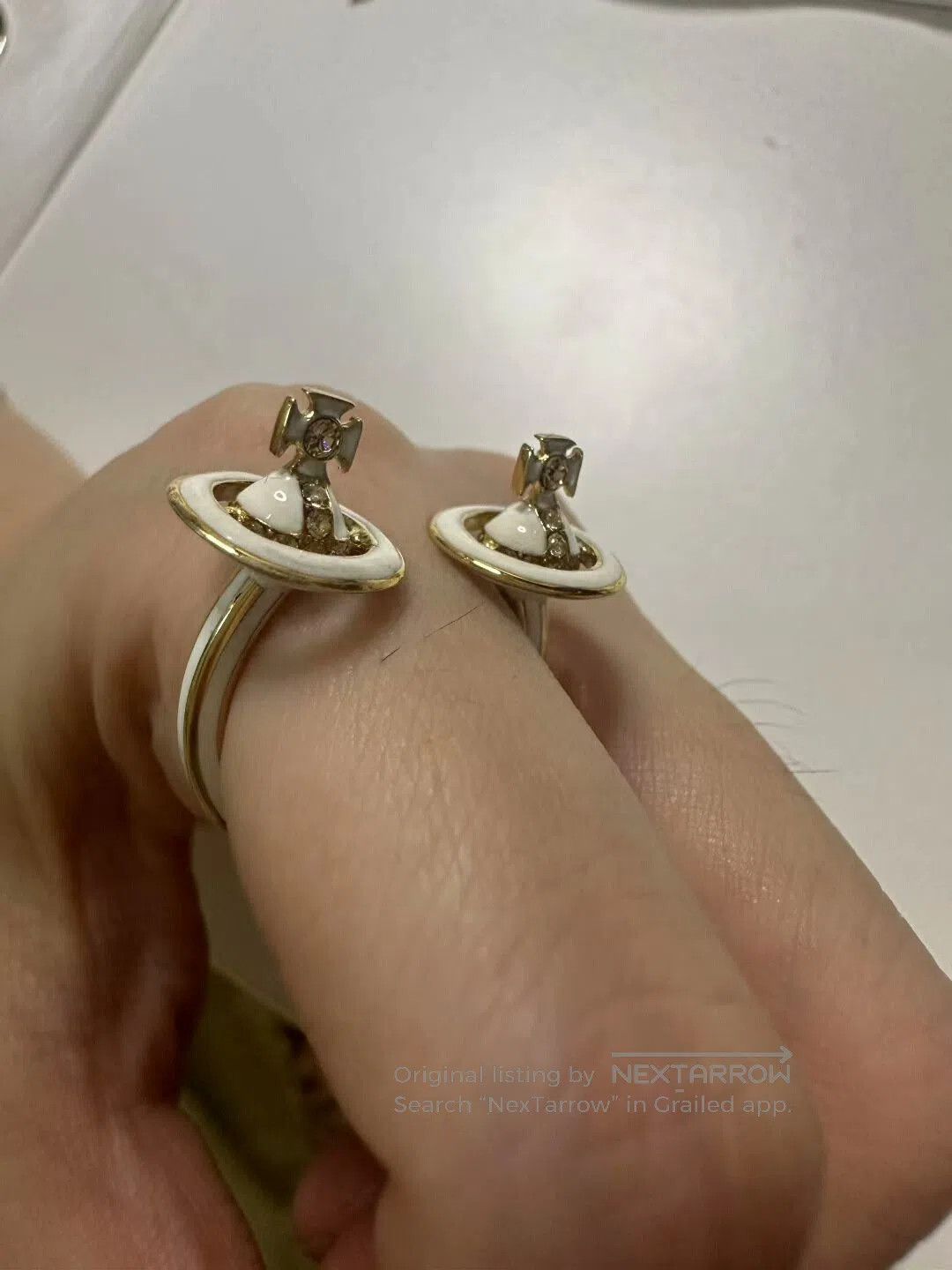 Vivienne Westwood vivienne westwood saturn ring in silver. Size ONE SIZE - 4 Thumbnail