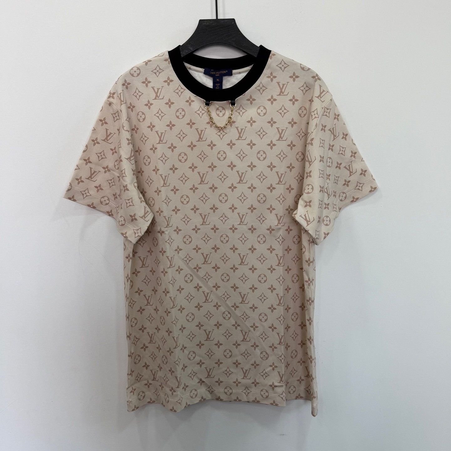 Louis Vuitton Louis Vuitton Retro T-Shirt XL Women Size XL / US 12-14 / IT 48-50 - 1 Thumbnail