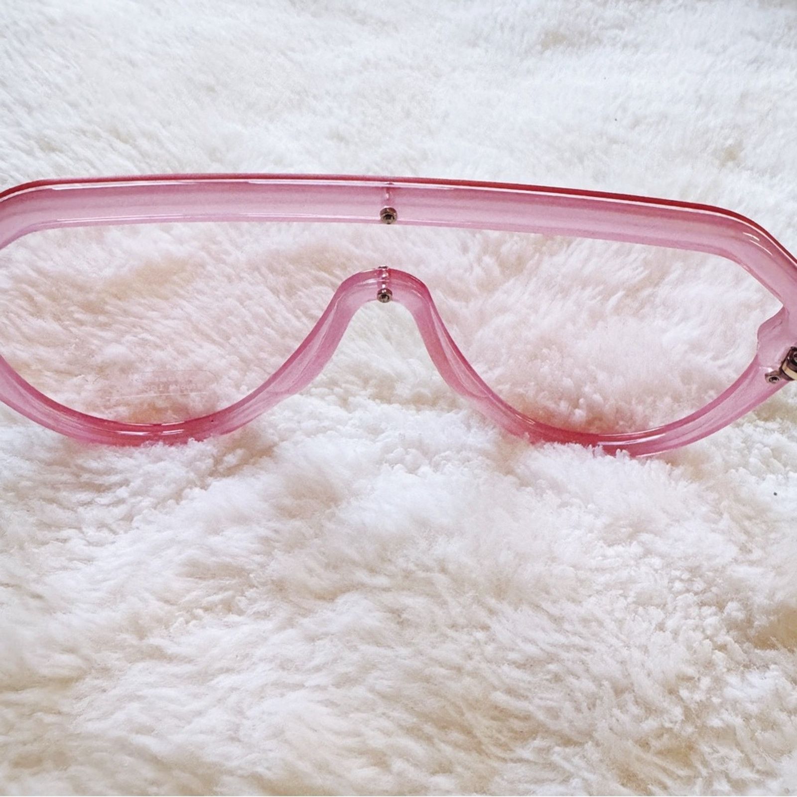 Other Clarissa Pink Oversized Sunglasses Size ONE SIZE - 11 Thumbnail