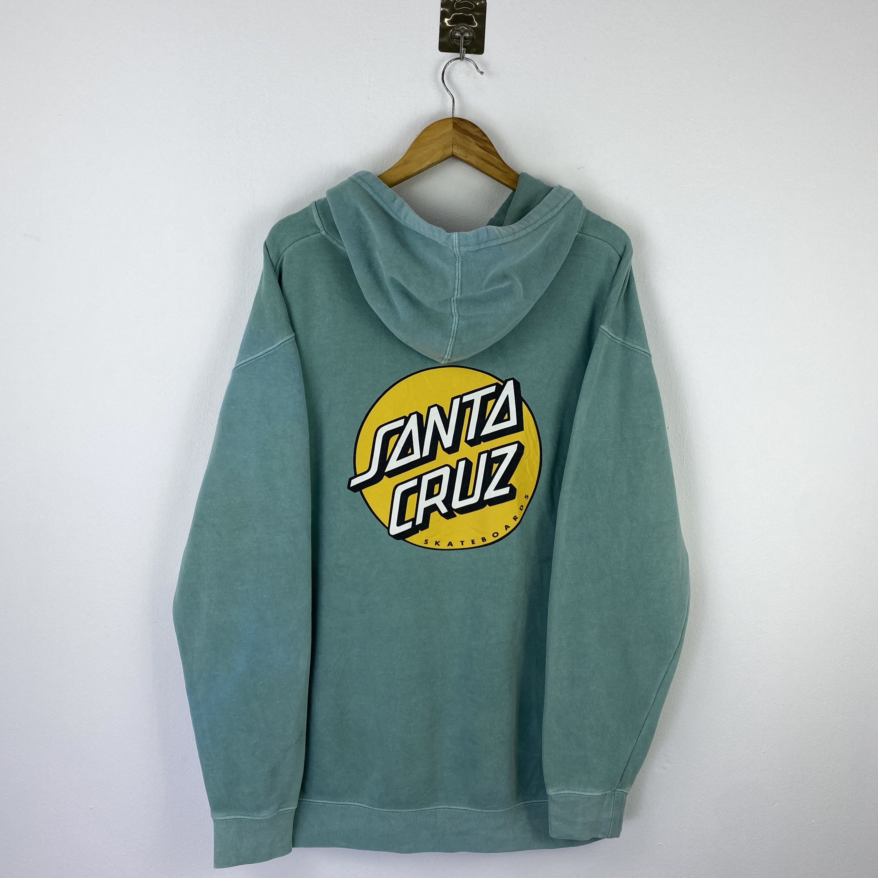 Santa Cruz Skateboards Vintage Santa Cruz Backhit Pullover Hoodie SH0498 Size US XL / EU 56 / 4 - 1 Thumbnail