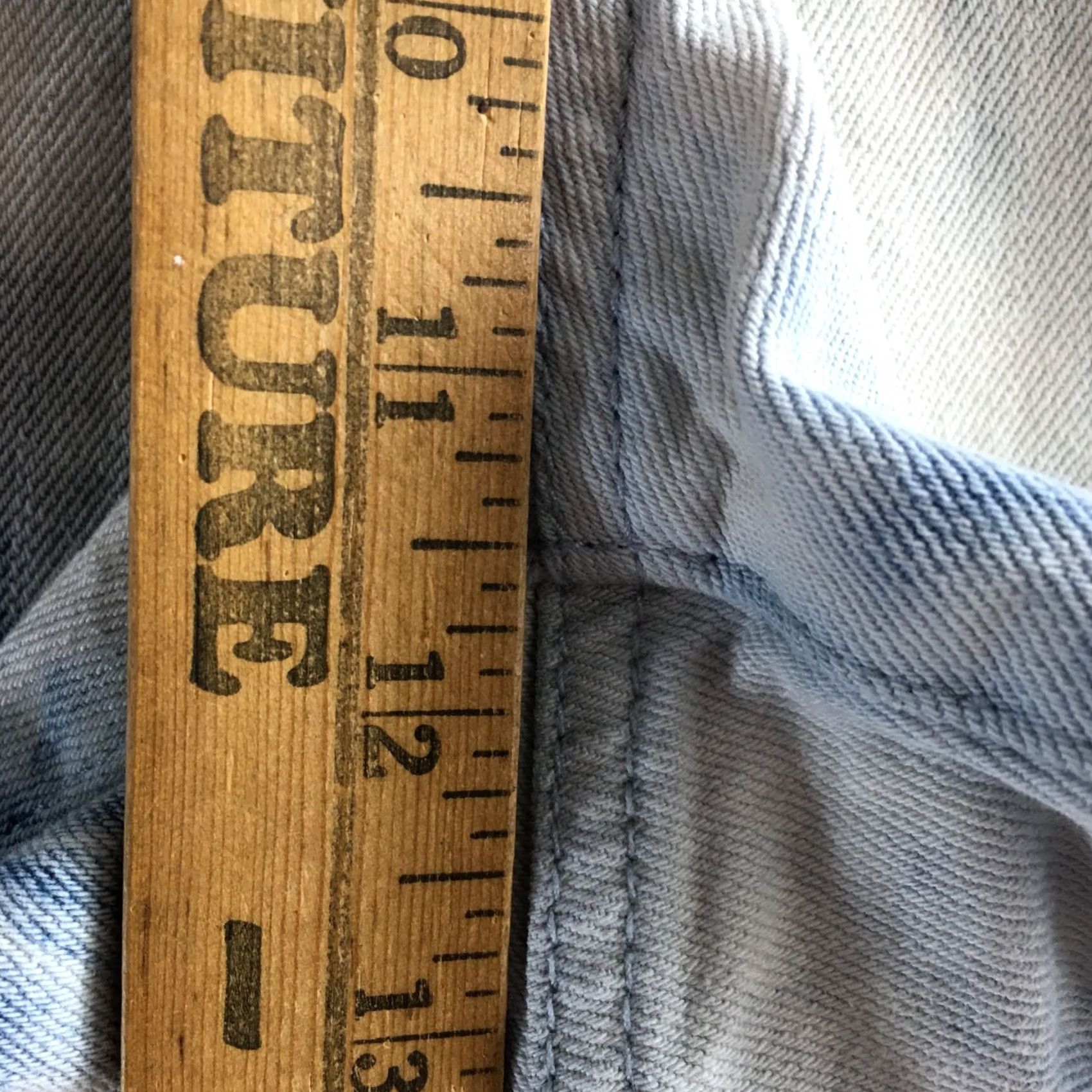 American Eagle Outfitters American Eagle Shorts Womens 4 Blue Tie Dye Distressed Cutoff Zip Fly Denim Size 27" / US 4 / IT 40 - 6 Thumbnail