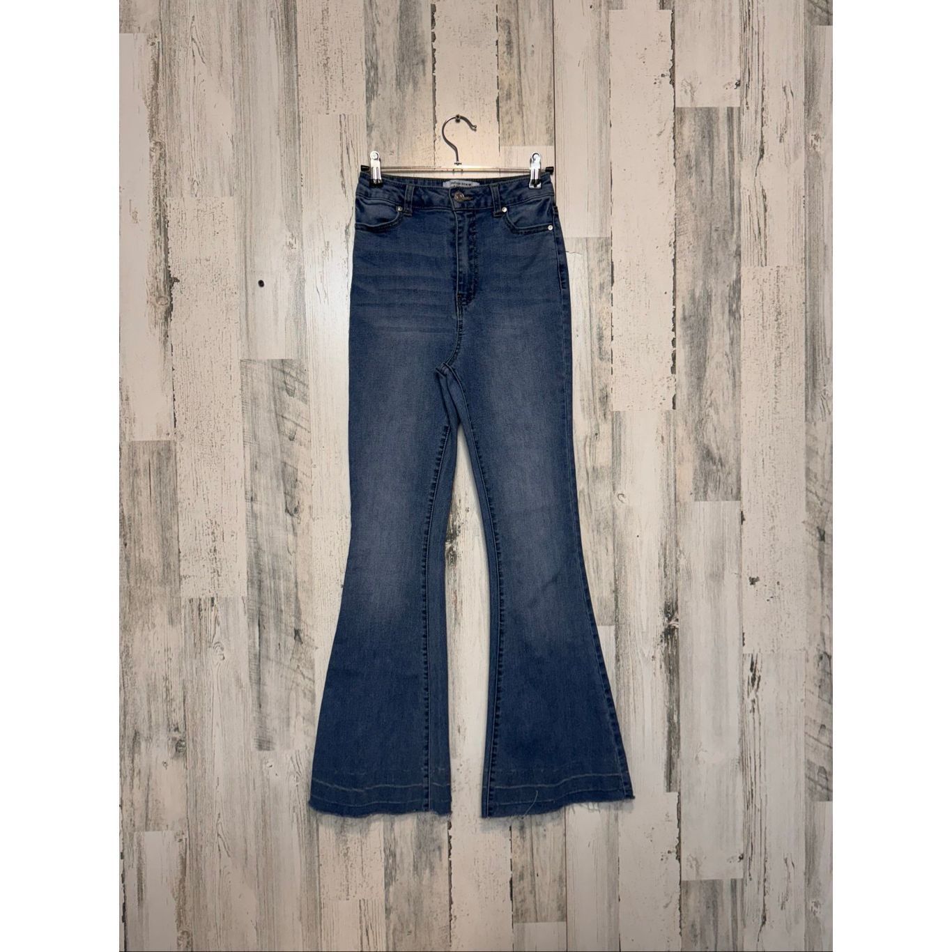 Other Refuge Women’s Medium Wash Flare Jeans Raw Hem – Size M Size 25" / US 0 / IT 36 - 1 Thumbnail