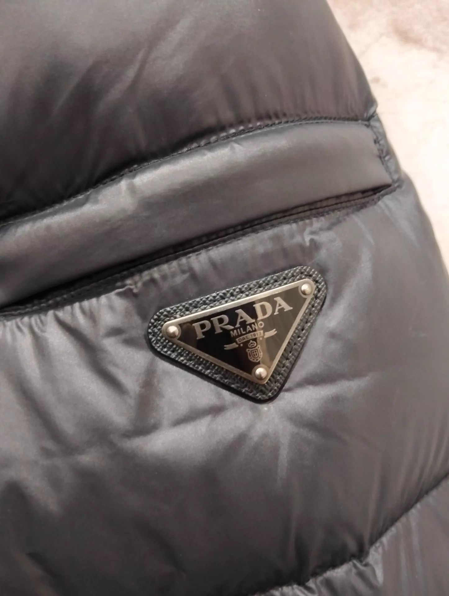 Prada PRADA Black Triangle Logo Down Jacket Size 48 Size US M / EU 48-50 / 2 - 8 Thumbnail