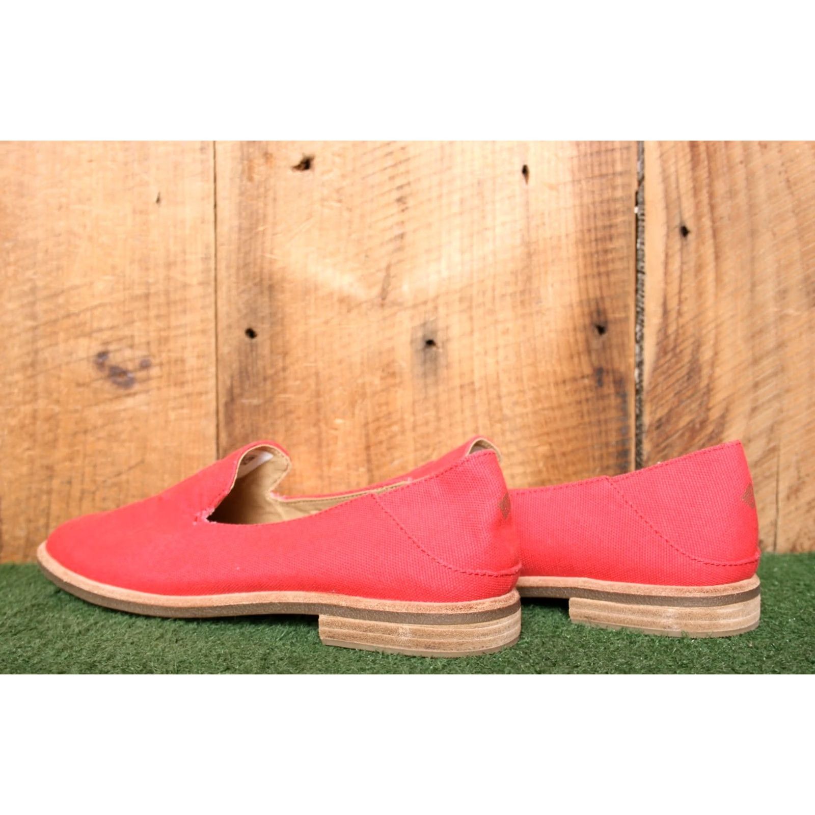 Sperry VINTAGE Sperry Seaport Levy Red Canvas Slip On Nautical Loafers Womens 9.5 Size 9.5 Slip On Navy? Size US 10 / IT 40 - 3 Thumbnail