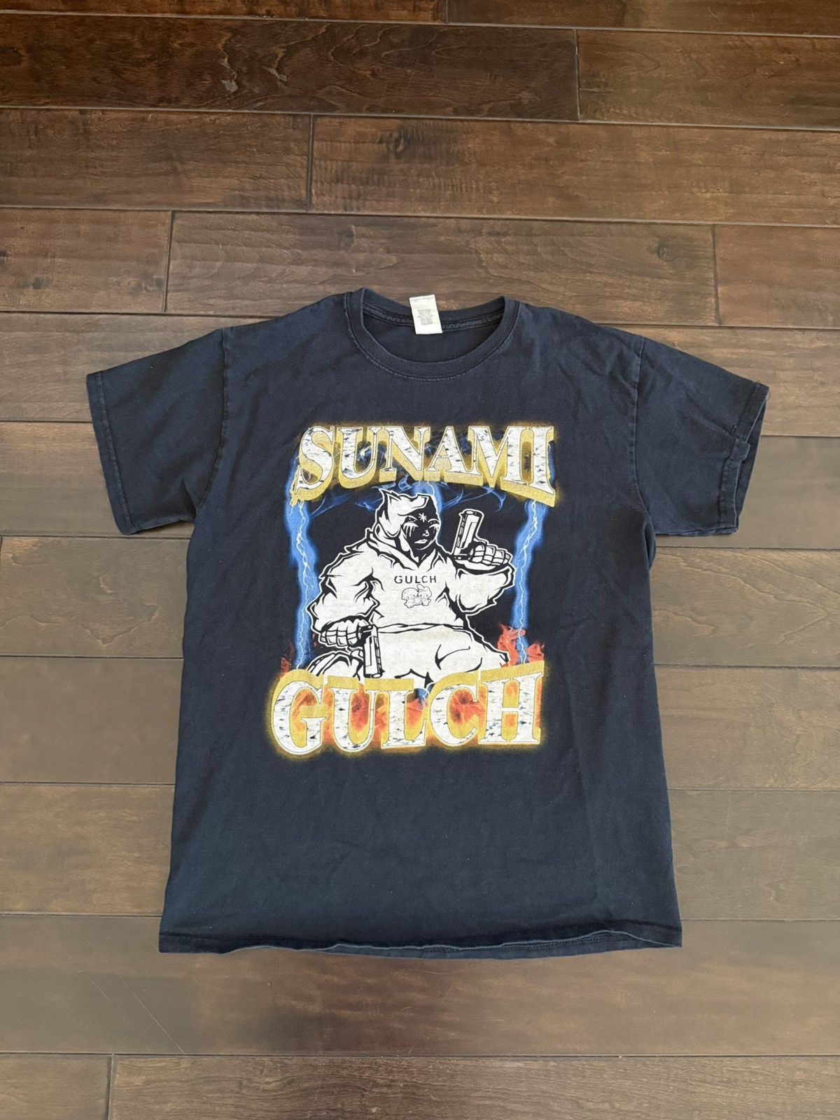 Band Tees Sunami x Gulch Tour Tee Size US M / EU 48-50 / 2 - 1 Thumbnail