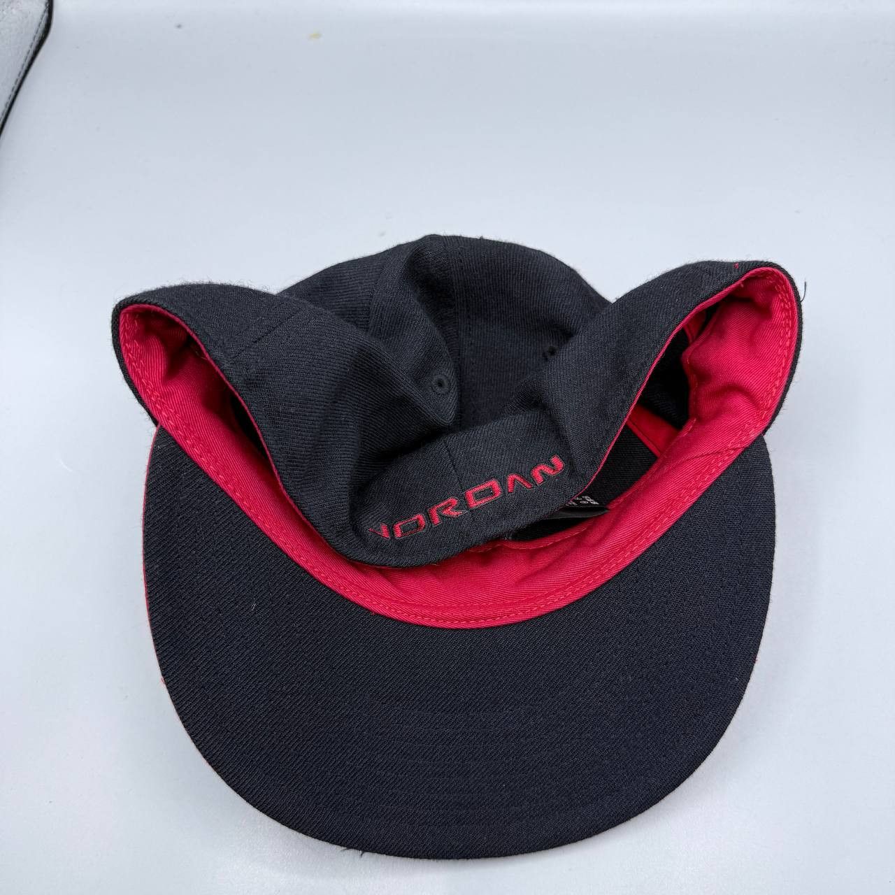 Jordan Brand Air Jordan Hat Men 7 1/4 Last Shot Jumpman Fitted Cap Size ONE SIZE - 7 Thumbnail