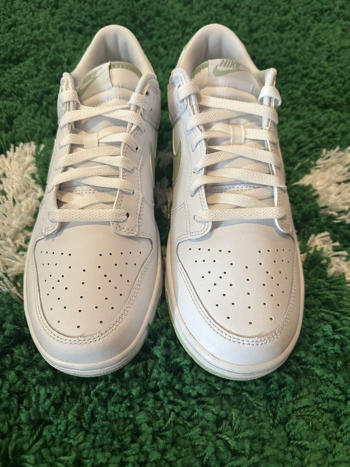 Nike Dunk Low Honeydew Green 11 Size US 11 / EU 44 - 4 Thumbnail
