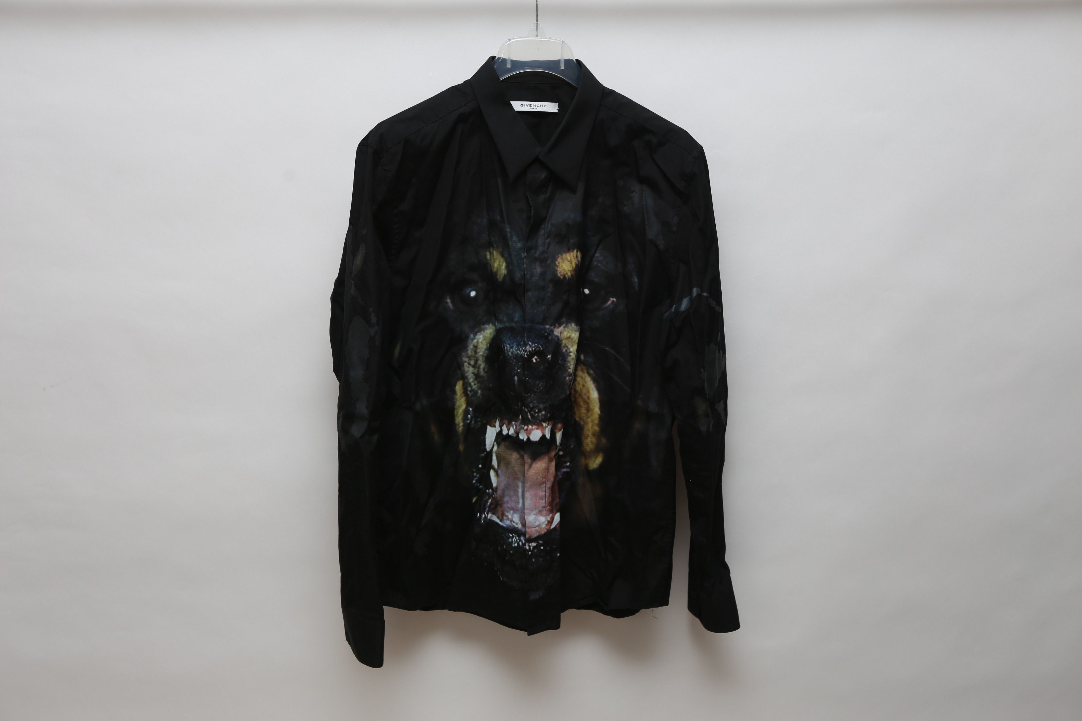 Givenchy Givenchy shirt Rottweiler 43 dog Size US XL / EU 56 / 4 - 2 Thumbnail
