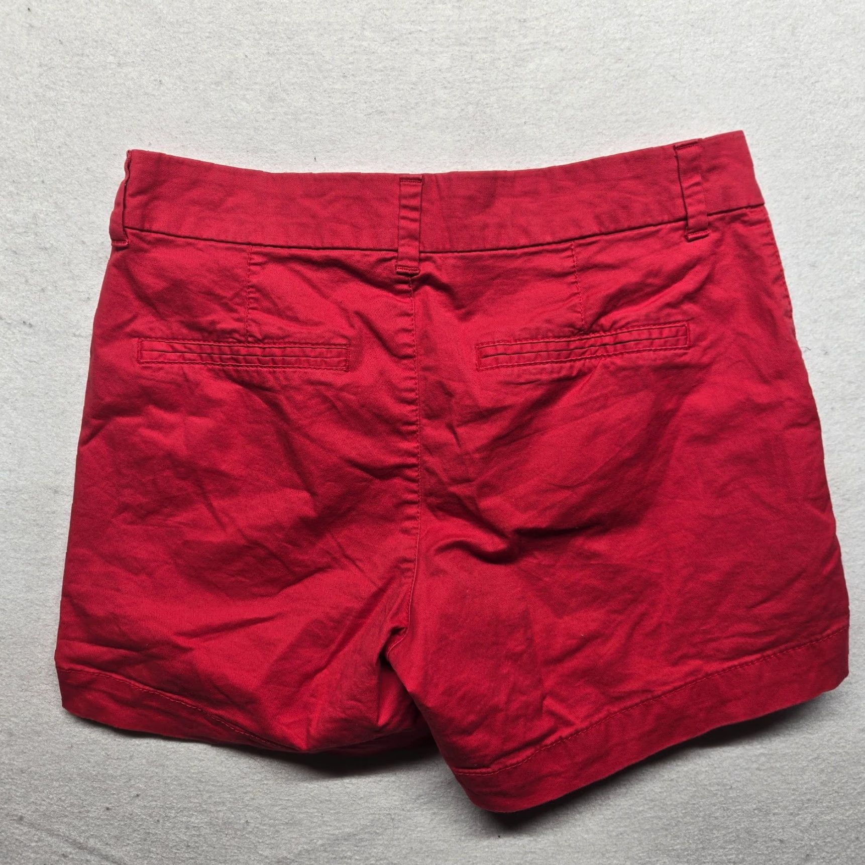 Old Navy Old Navy Red Chino Shorts - Women - 2 Regular Waist Mid Rise 2.5" Inseam Cuffed Pockets Casual Summer Wear Womens Size 26" / US 2 / IT 38 - 8 Thumbnail