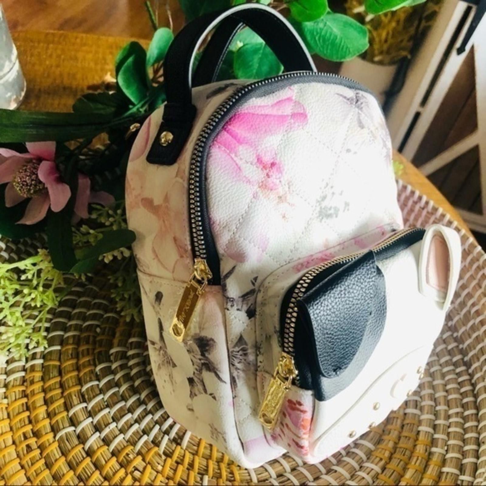 Designer Betsey Johnson Floral Backpack NWT Size ONE SIZE - 3 Thumbnail