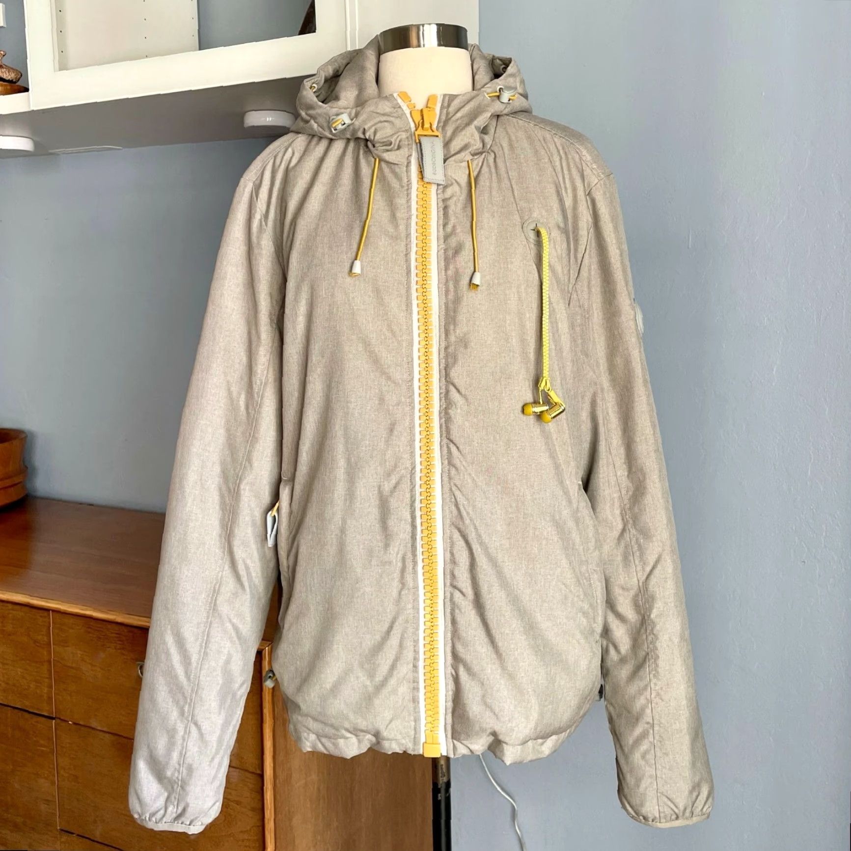 Vintage VINTAGE Grays 80DB Original Grey Jacket Zip L Parka Men Gray Comics Lined Headphones Included XS? Size US L / EU 52-54 / 3 - 2 Thumbnail