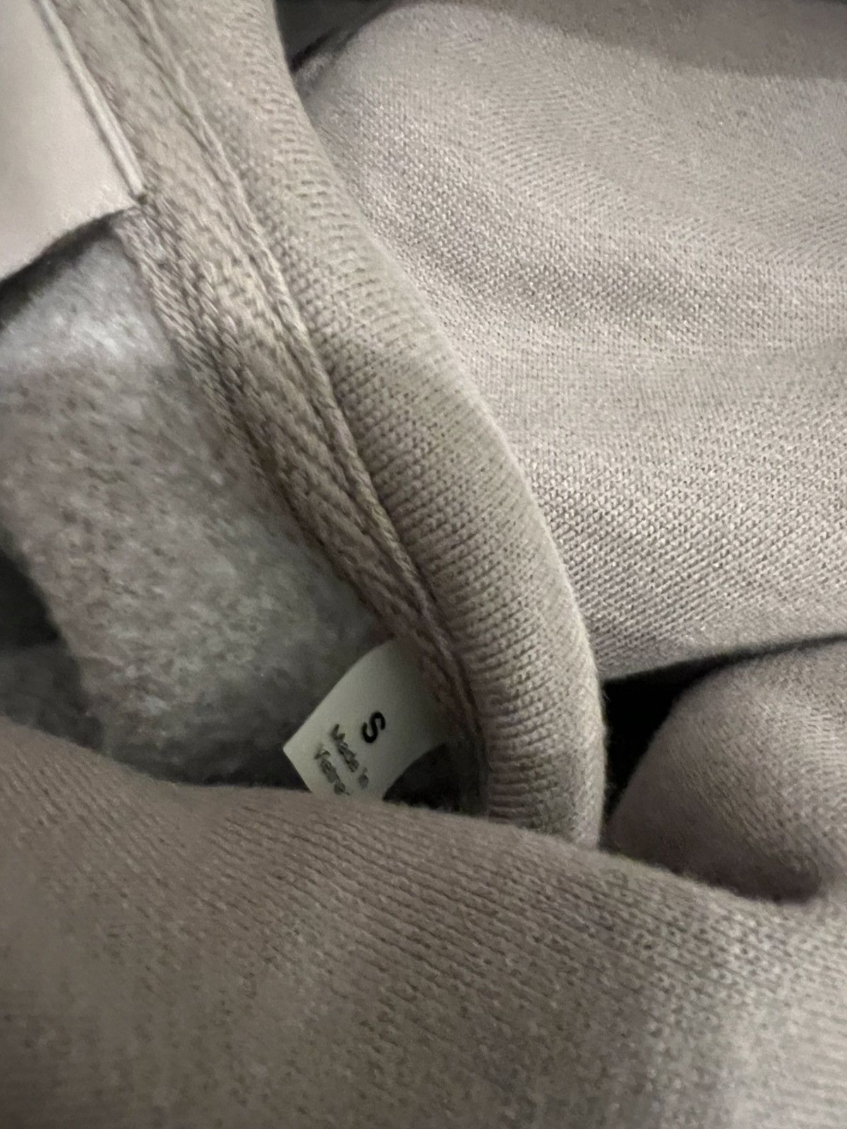Fear of God Essentials fear of god grey hoodie in size small Size US S / EU 44-46 / 1 - 8 Thumbnail