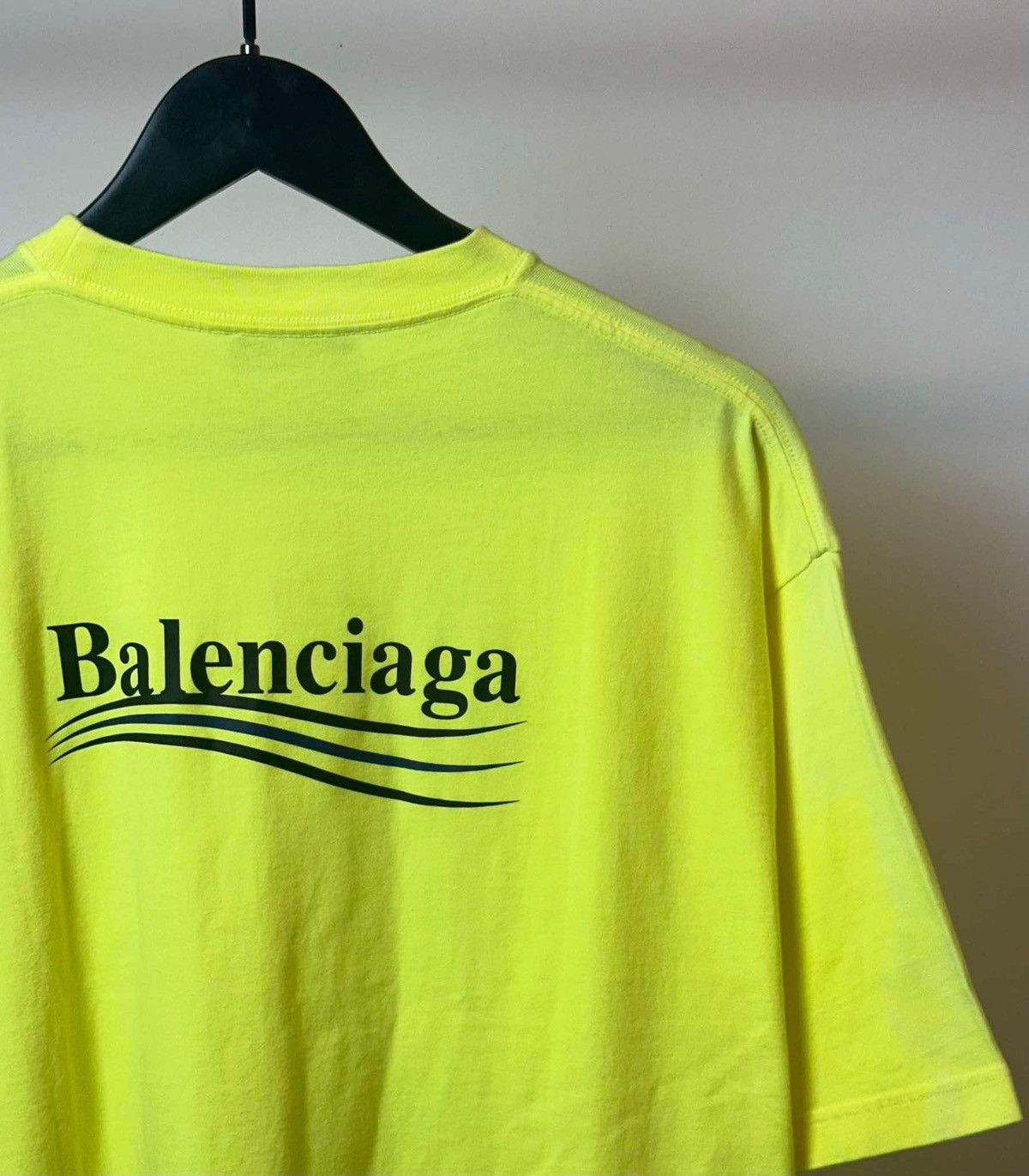 Balenciaga BALENCIAGA WAVE T SHIRT Size US S / EU 44-46 / 1 - 4 Thumbnail