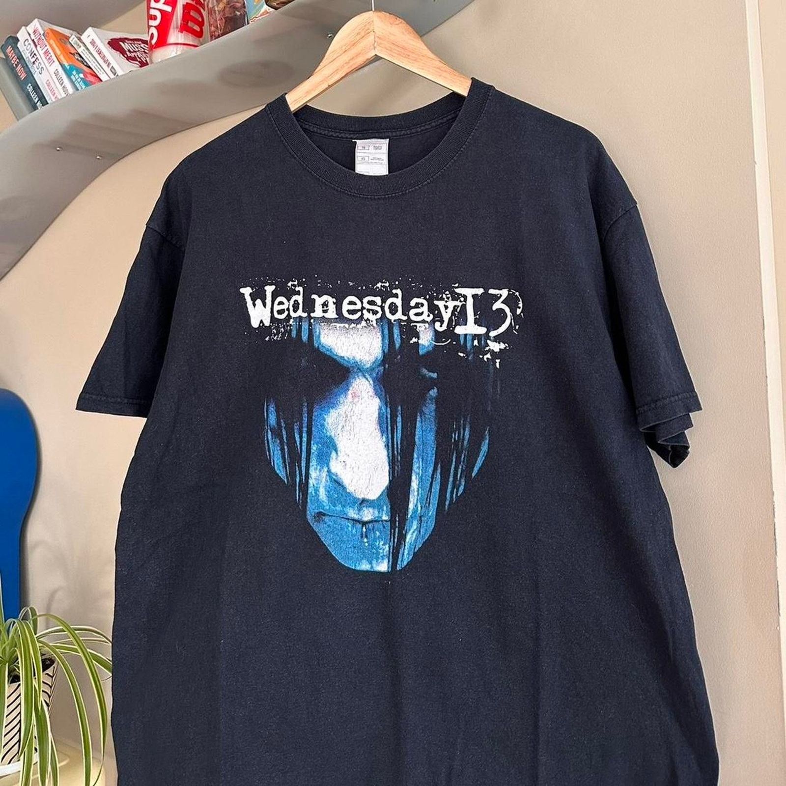 Band Tees × Fruit Of The Loom × Vintage Vintage Wednesday 13 Band Shirt Size US XL / EU 56 / 4 - 2 Thumbnail