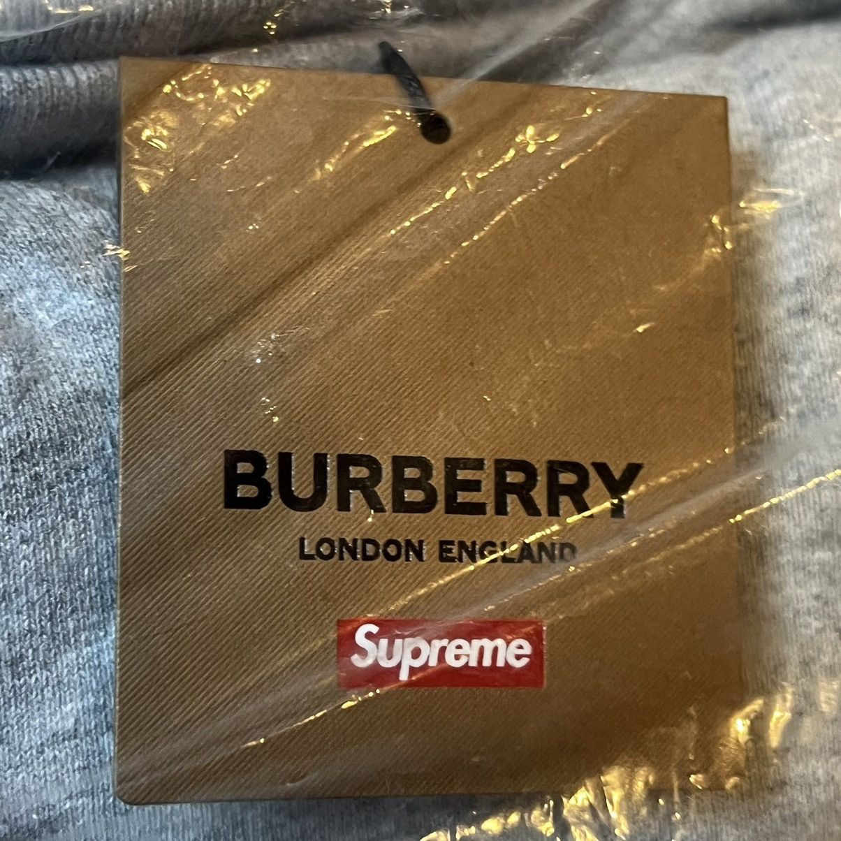 Supreme Supreme x Burberry Box Logo Hoodie Size US XL / EU 56 / 4 - 2 Thumbnail