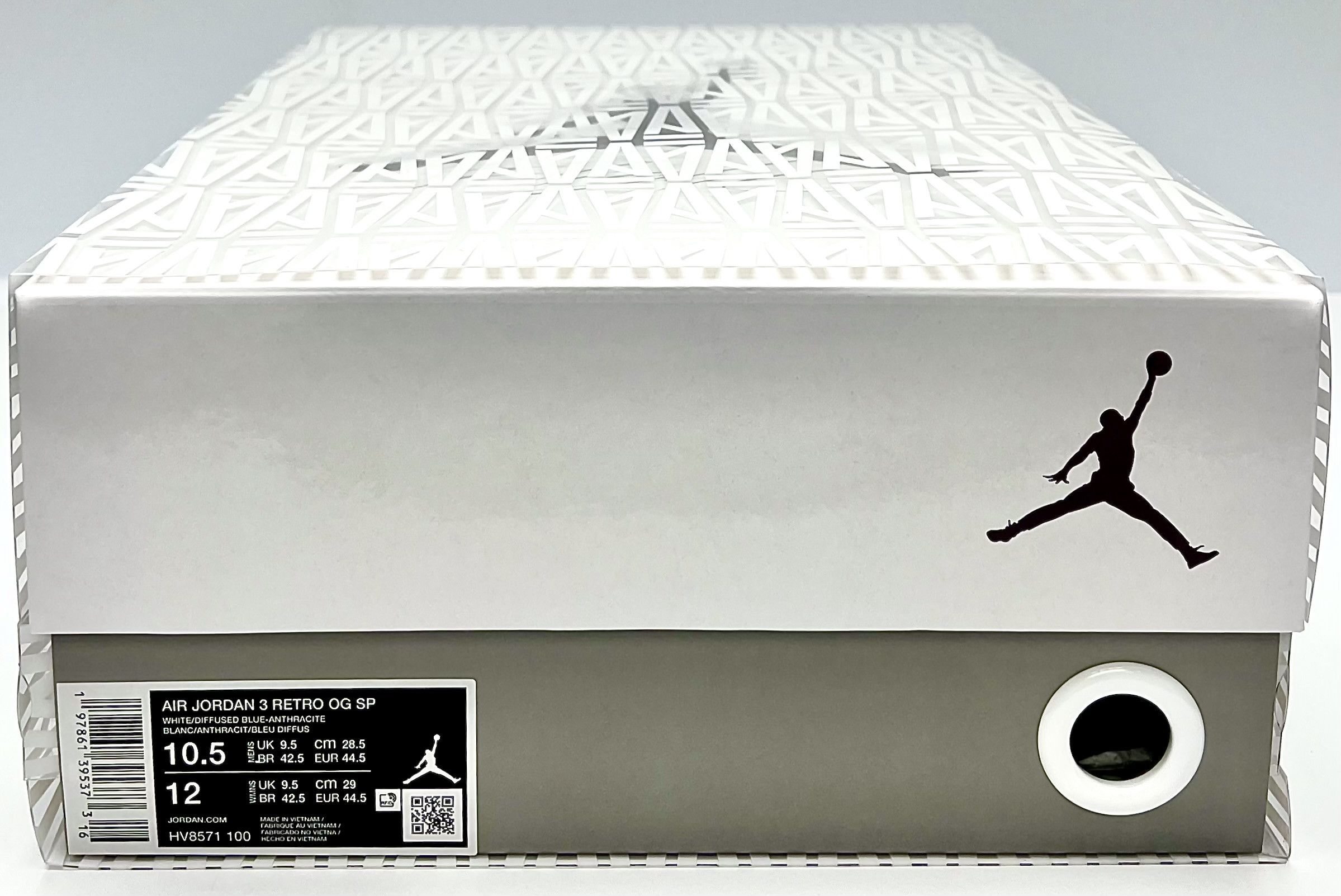 A Ma Maniere × Jordan Brand × Nike A MA MANIÉRE X AIR JORDAN 3 RETRO "FOR THE LOVE" Size US 10.5 / EU 43-44 - 9 Thumbnail
