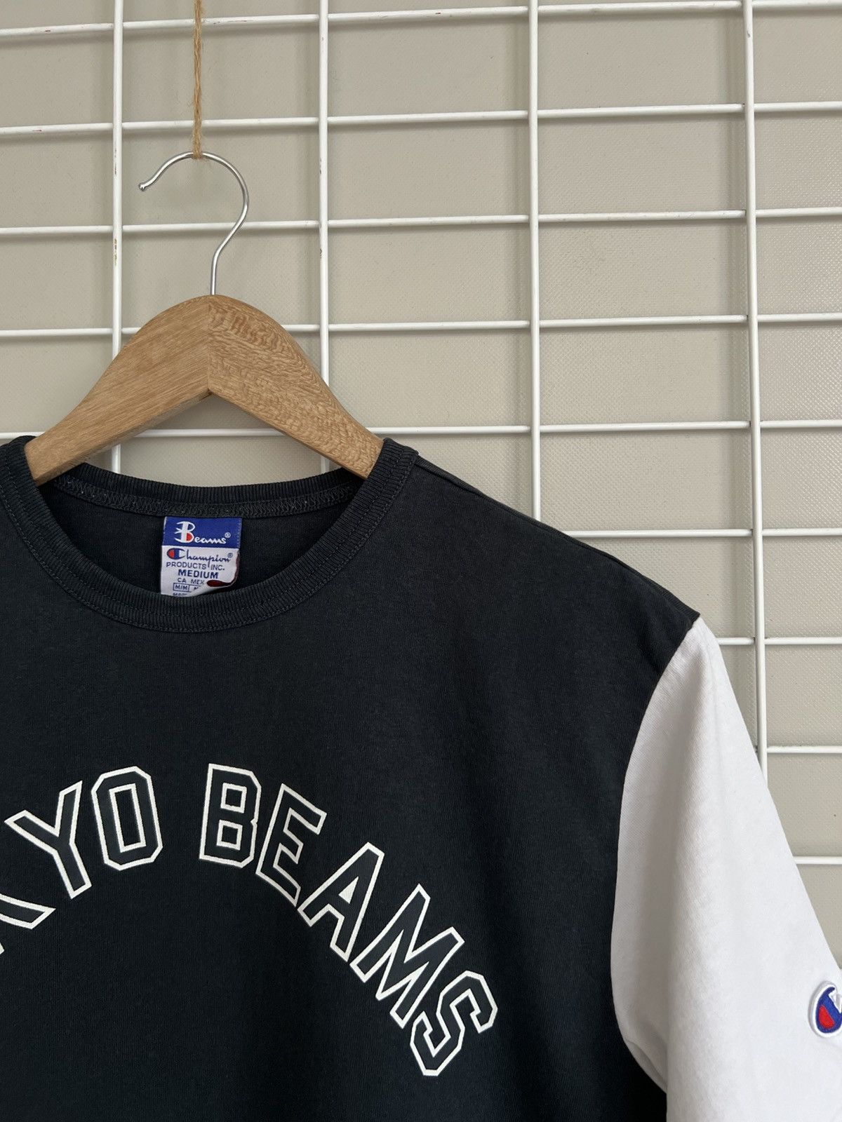 Beams Japan × Champion Beams x Champion T-Shirt Mens Size M Tokyo Beams Crew Neck Size US M / EU 48-50 / 2 - 6 Thumbnail