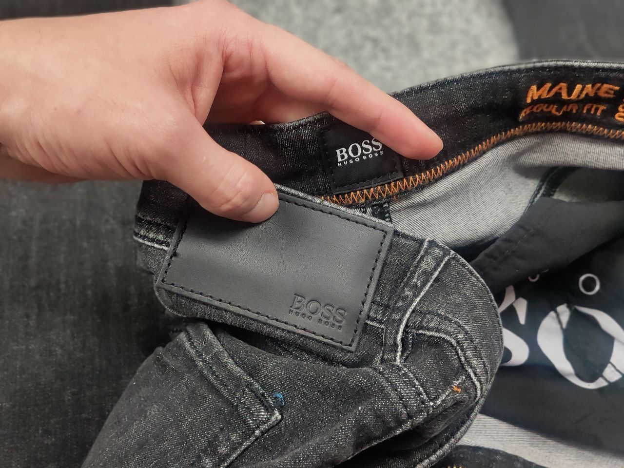 Hugo Boss Hugo Boss stretch denim Regular fit Dark Gray Faded jeans Size US 36 / EU 52 - 10 Thumbnail