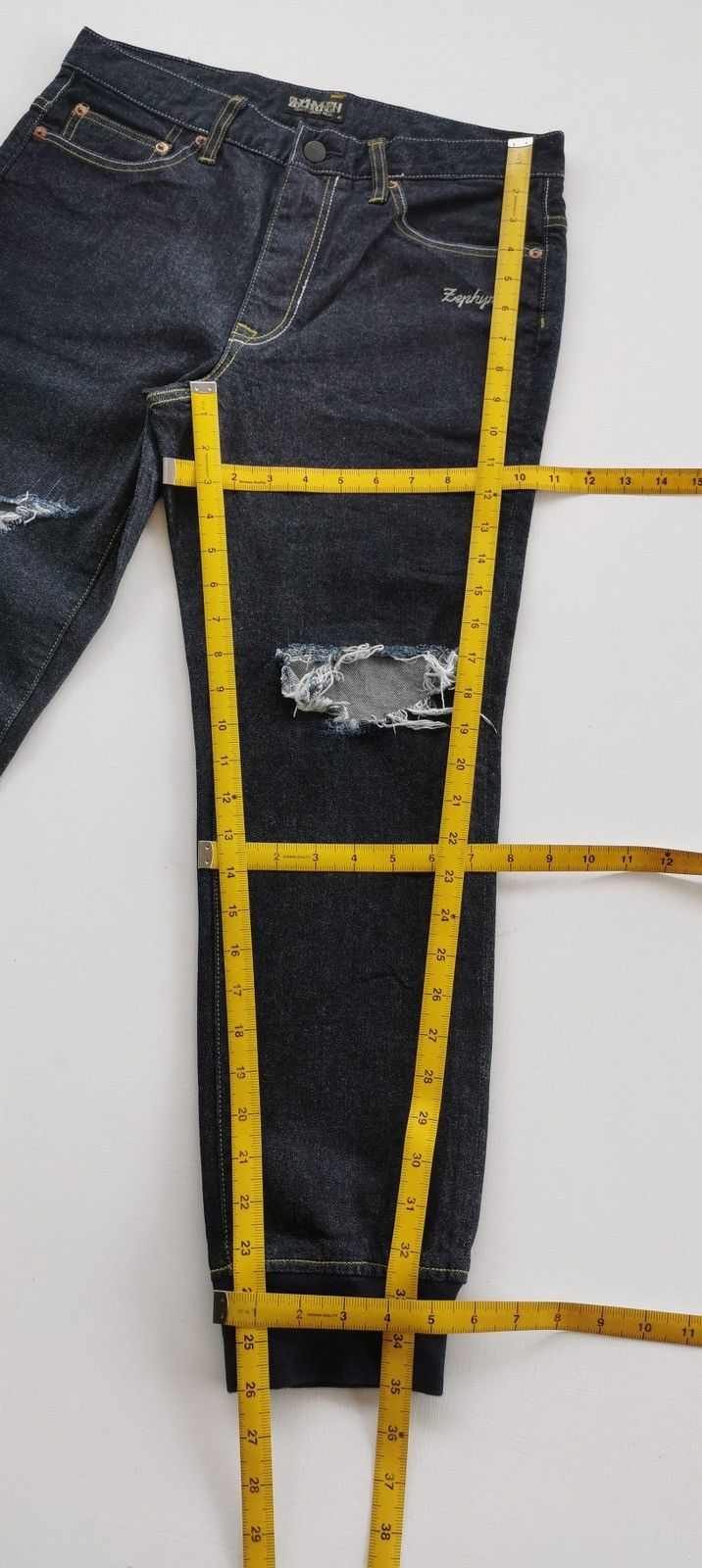 Zephyr Zephyren Japan Distressed Jogger 3q Jeans Size US 31 - 13 Thumbnail