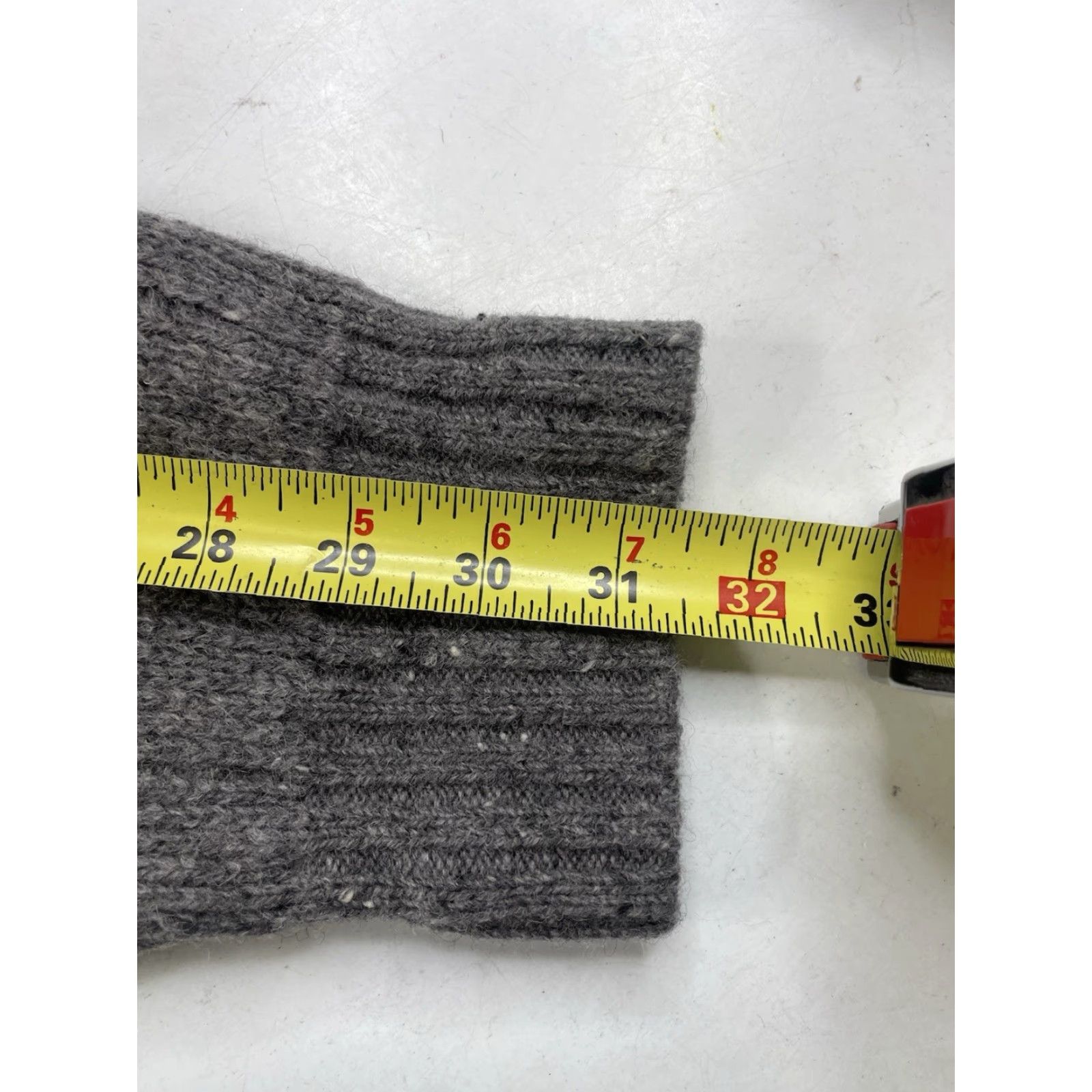 Vintage VINTAGE L.L. Bean Sweater Men Large Gray 100% Wool Crew Neck Pullover Ribbed Elbow Patches Knit Long Sleeve Casual Standing Size US L / EU 52-54 / 3 - 3 Thumbnail