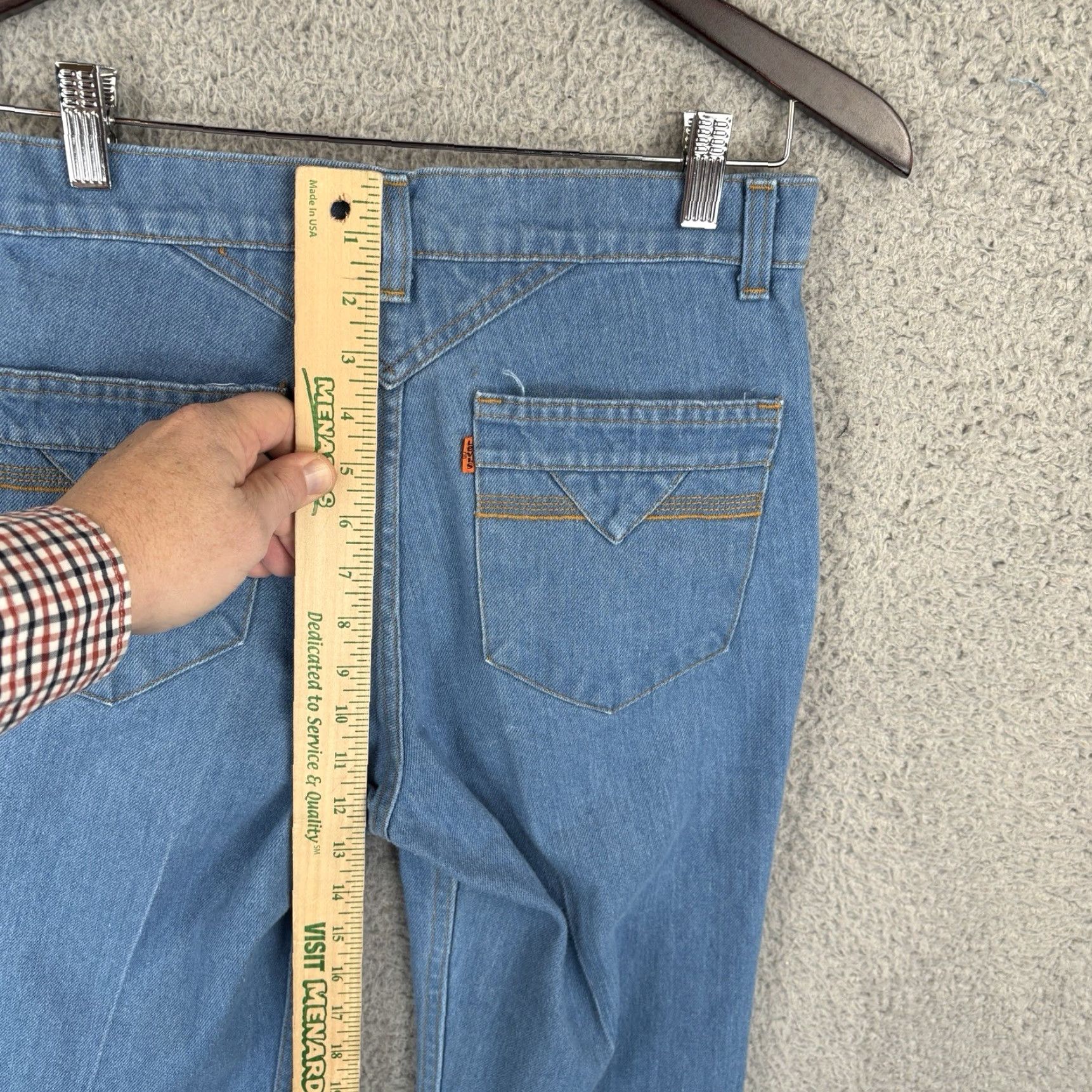 Levi's VINTAGE Levi's Jeans Mens 29 Waist 29x35 Regular Fit 5-Pocket Denim 70s Orange Tab Talon Zipper 42 1970s Blue USA Cowboy Hippie Rock City Retro Size US 29 - 6 Thumbnail