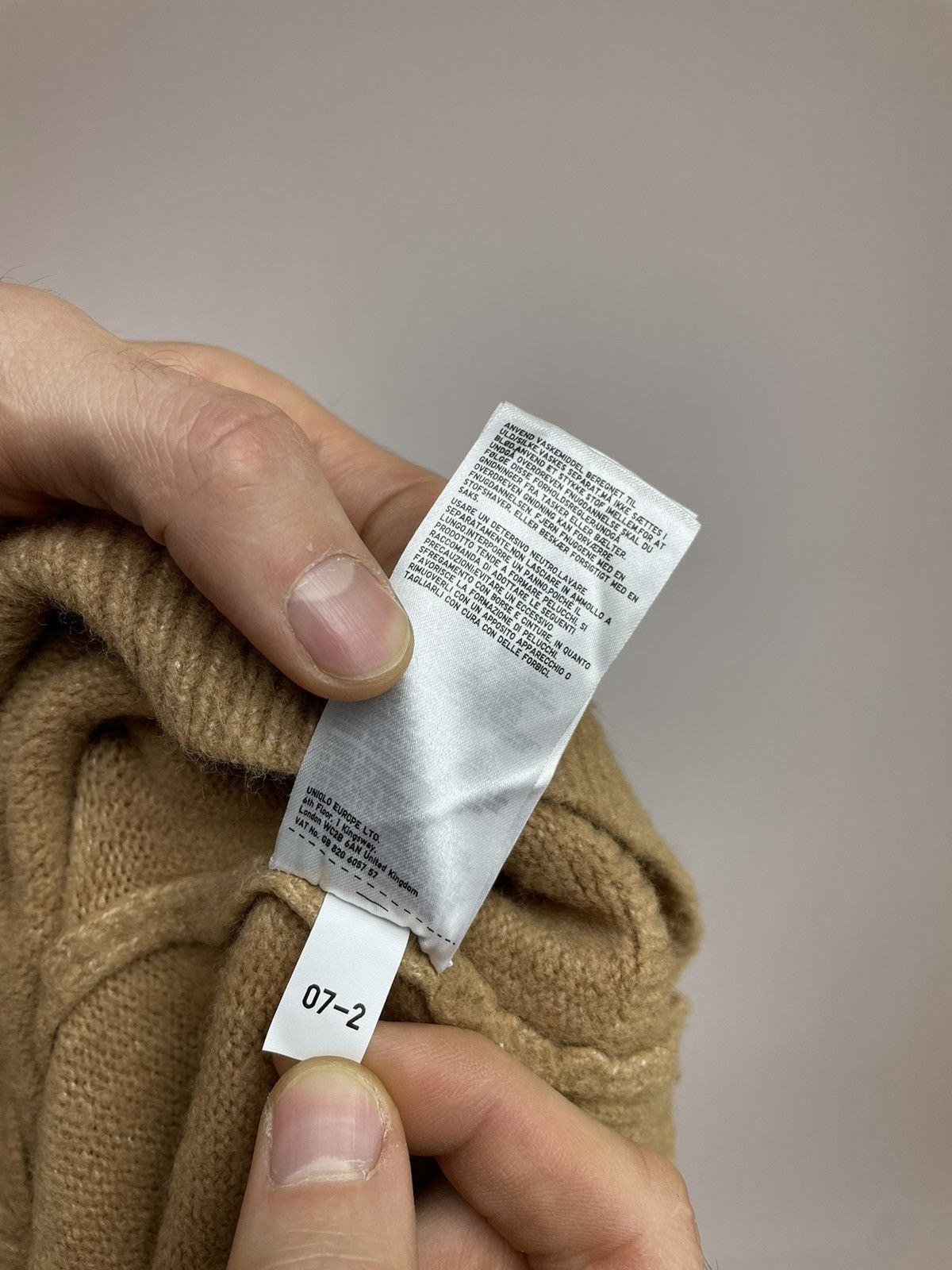 JW Anderson × Uniqlo JW ANDERSON x Uniqlo Wool Blend sweater Mens jumper size L Size US L / EU 52-54 / 3 - 10 Thumbnail