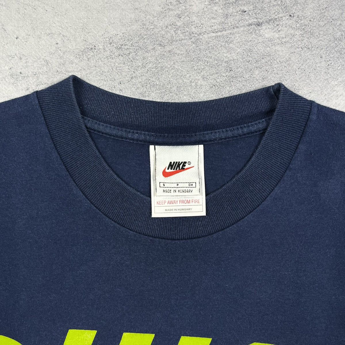 Nike Vintage Nike Basketball y2k big logo tee 90’s Size US S / EU 44-46 / 1 - 11 Thumbnail