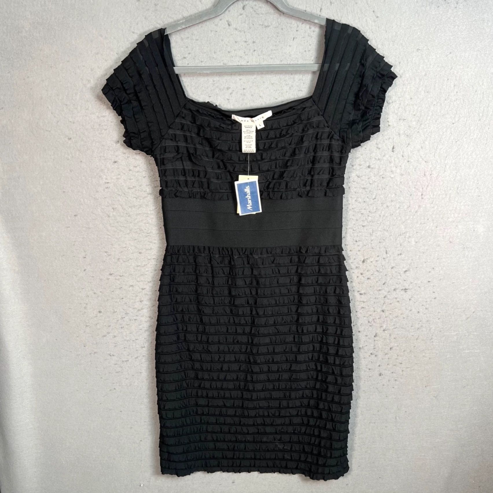 Vintage Max Studio Womens Large Black Textured Ruffle Short Sleeve Dress Polyester Blend Size 36" / US 14 / IT 50 - 2 Thumbnail