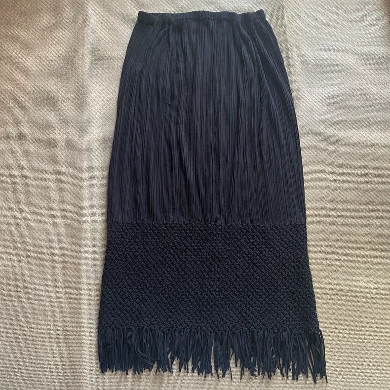 Issey Miyake Issey Miyake Black woven tassel skirt Size 25" / US 0 / IT 36 - 2 Thumbnail