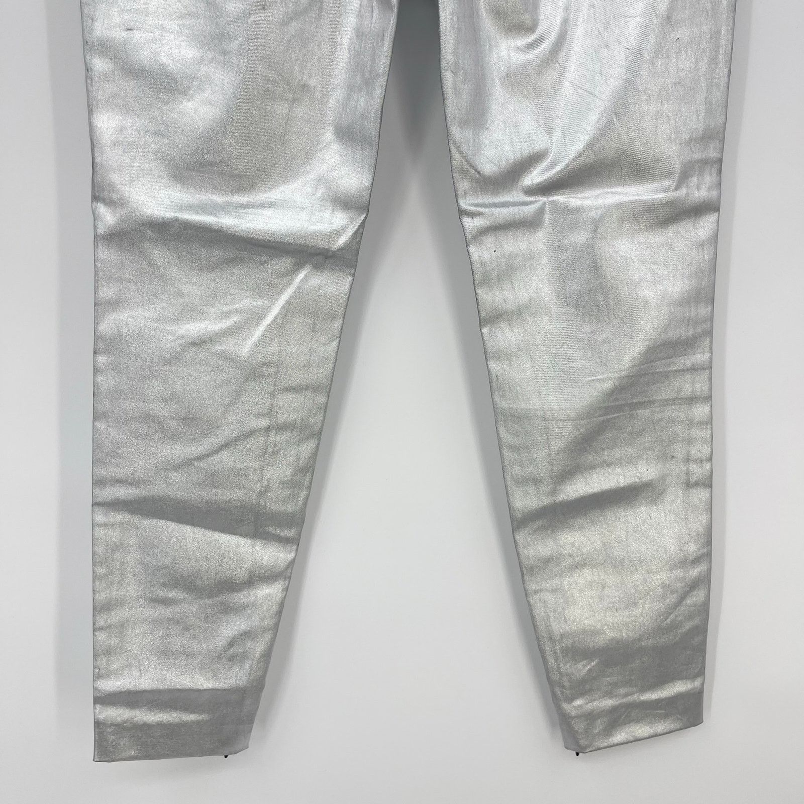KHAITE KHAITE | Dresden Silver Metallic Low Rise Ankle Zip Pants 4 Size 27" / US 4 / IT 40 - 14 Thumbnail