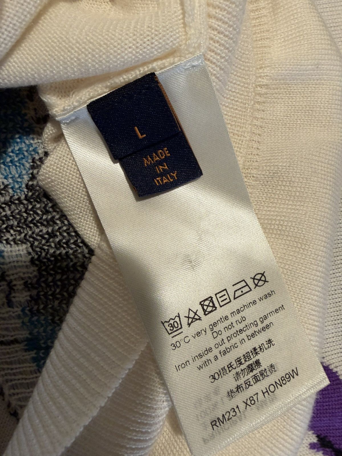 Louis Vuitton Louis vuitton mens sweater. L. $2150 Size US L / EU 52-54 / 3 - 3 Thumbnail