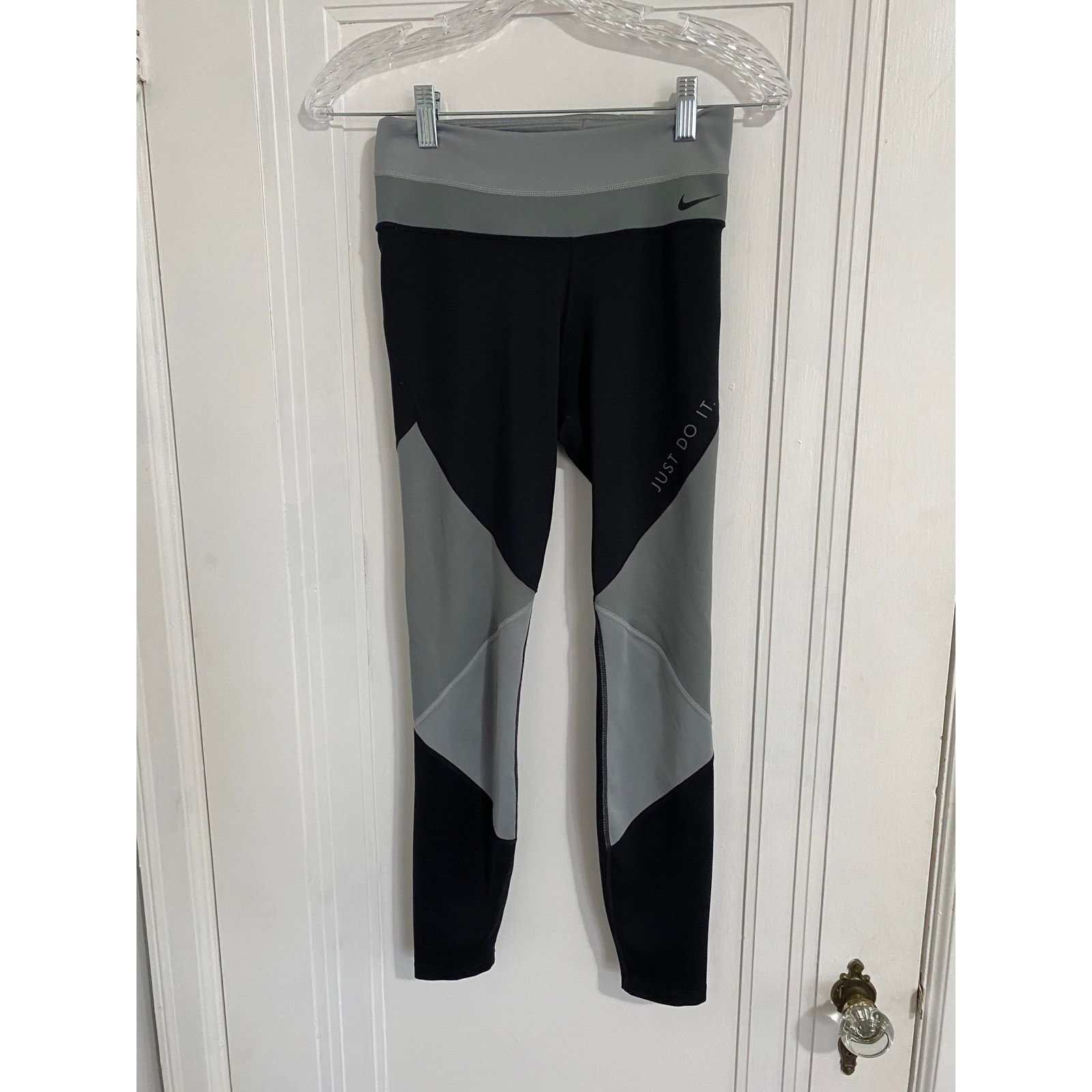 Nike Nike Dri-Fit Leggings - Women's Size Small Size 26" / US 2 / IT 38 - 1 Thumbnail