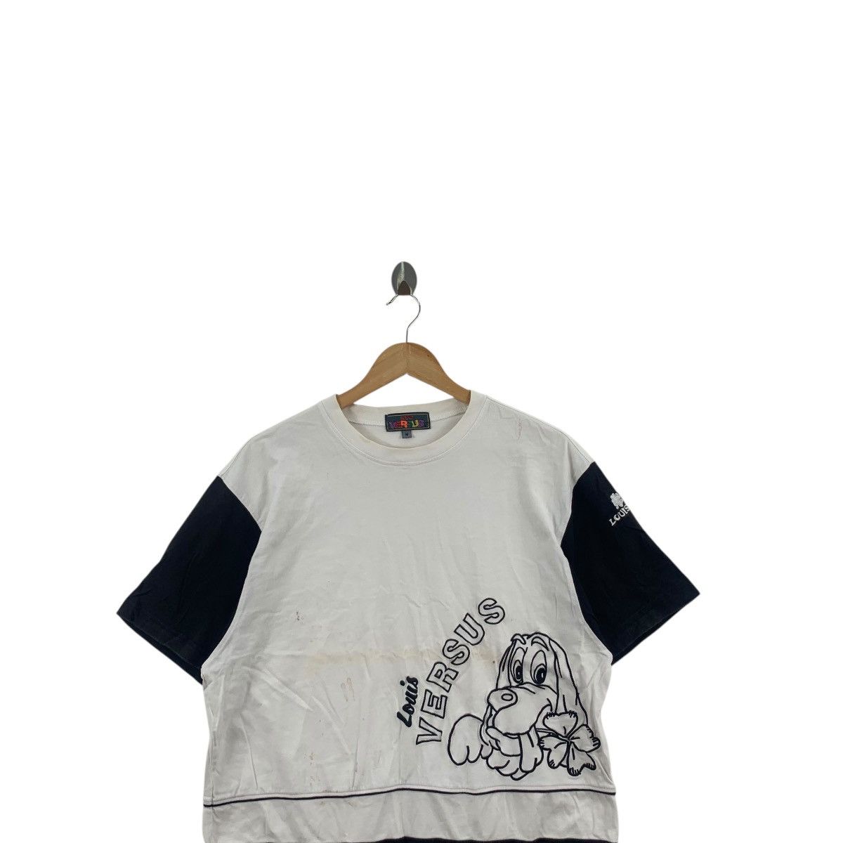 Vintage Vintage LOUIS VERSUS ITALY Dog Embroidered Logo Tee Shirt Size M / US 6-8 / IT 42-44 - 2 Thumbnail