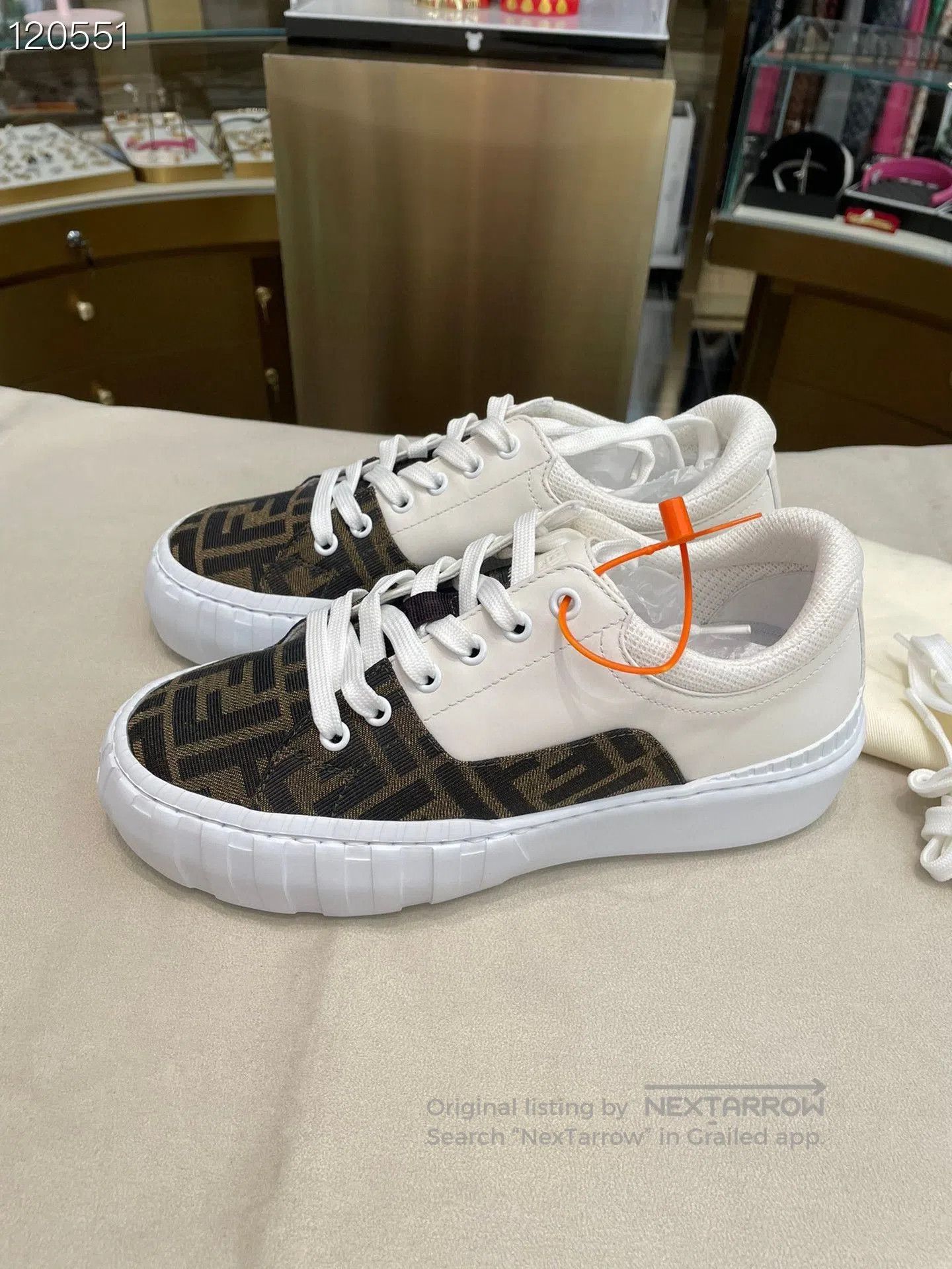 Fendi Fendi Force Series White Brown Low. Size US 6 / IT 36 - 2 Thumbnail