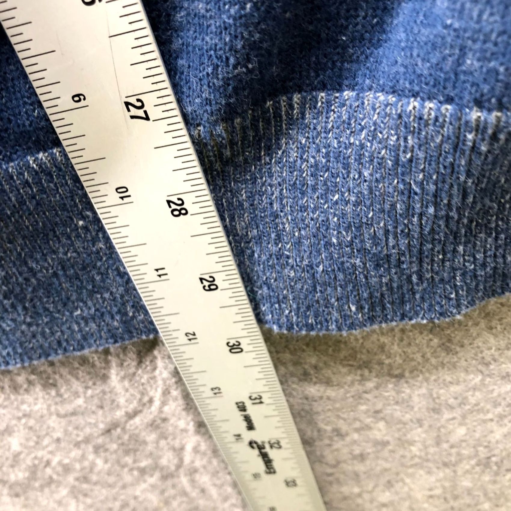 Express EXPRESS V-Neck Sweater Mens XL Blue Pullover 100% Cotton Casual Knit Pullover Long Sleeve Size US XL / EU 56 / 4 - 6 Thumbnail
