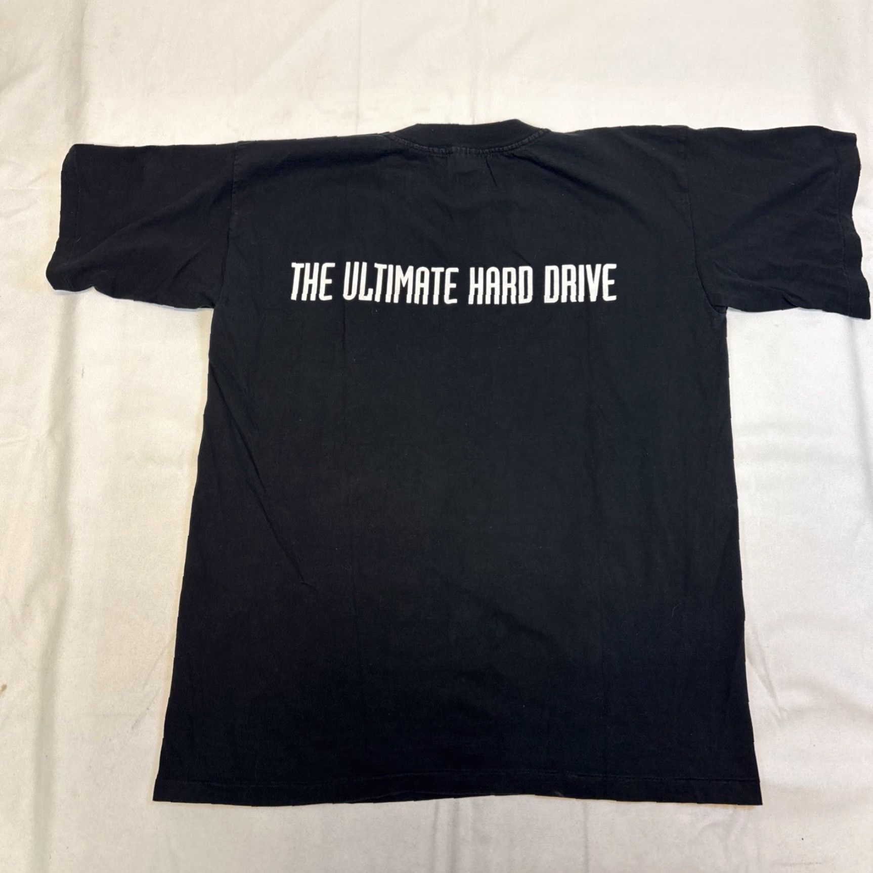 Vintage VINTAGE Johnny Mnemonic T-Shirt “The Ultimate Hard Drive” Black XL Mens T-Shirt Size US XL / EU 56 / 4 - 5 Thumbnail